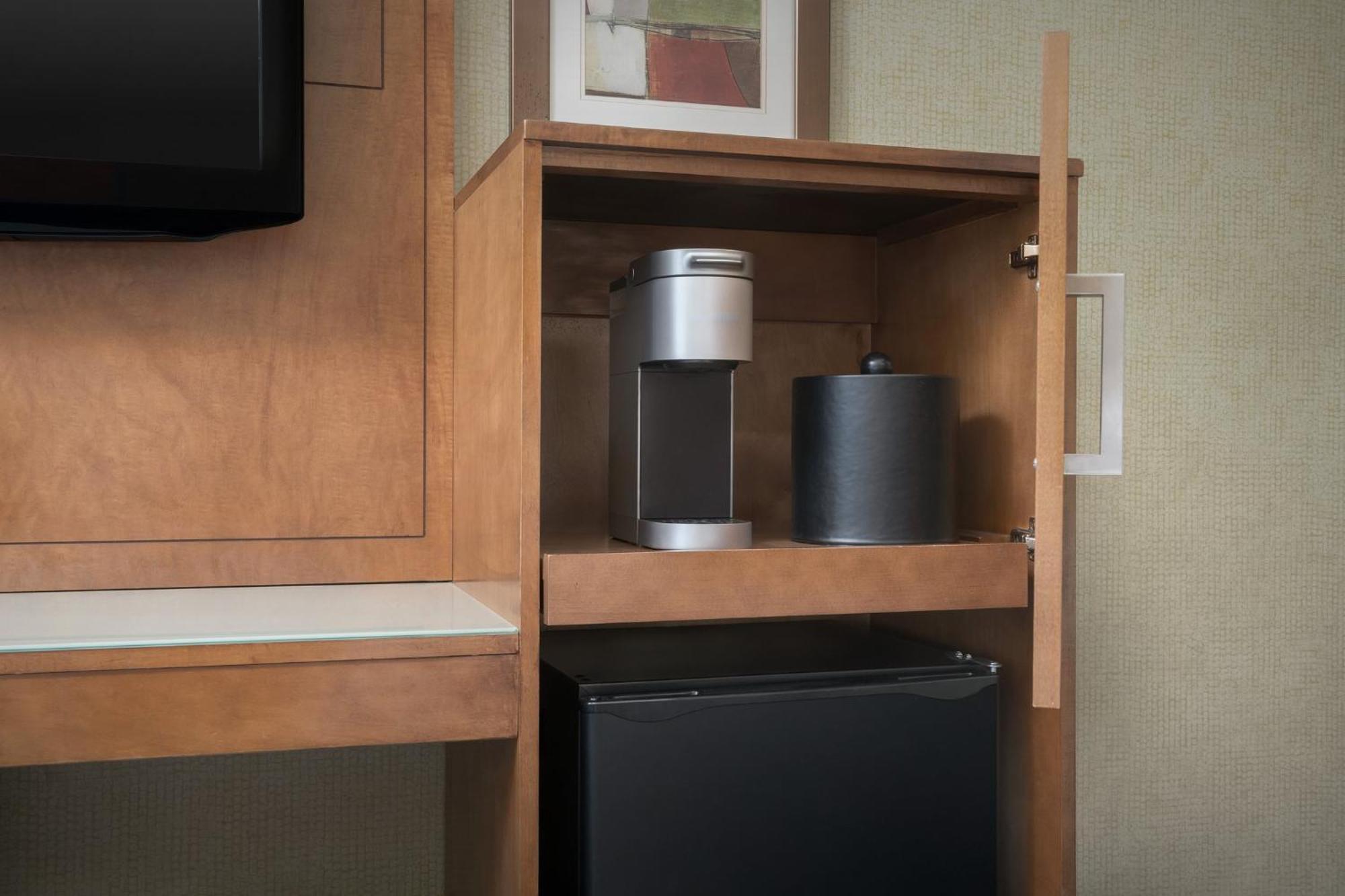 Hotel Express Manhattan Midtown West By Ihg 3*