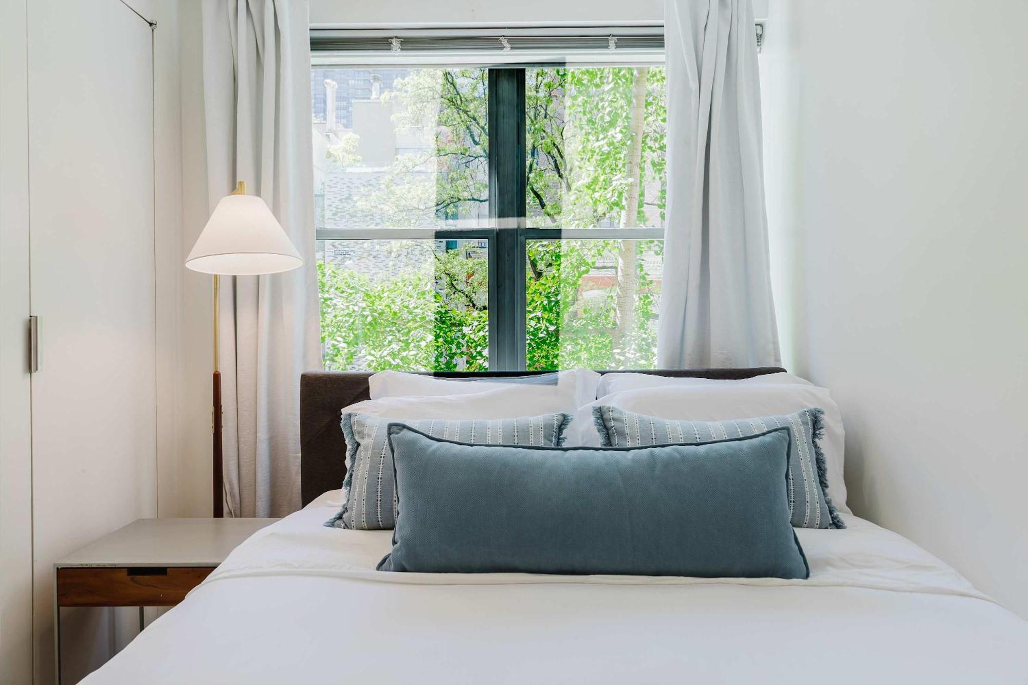 Apartment Designer In Diplomat District New York