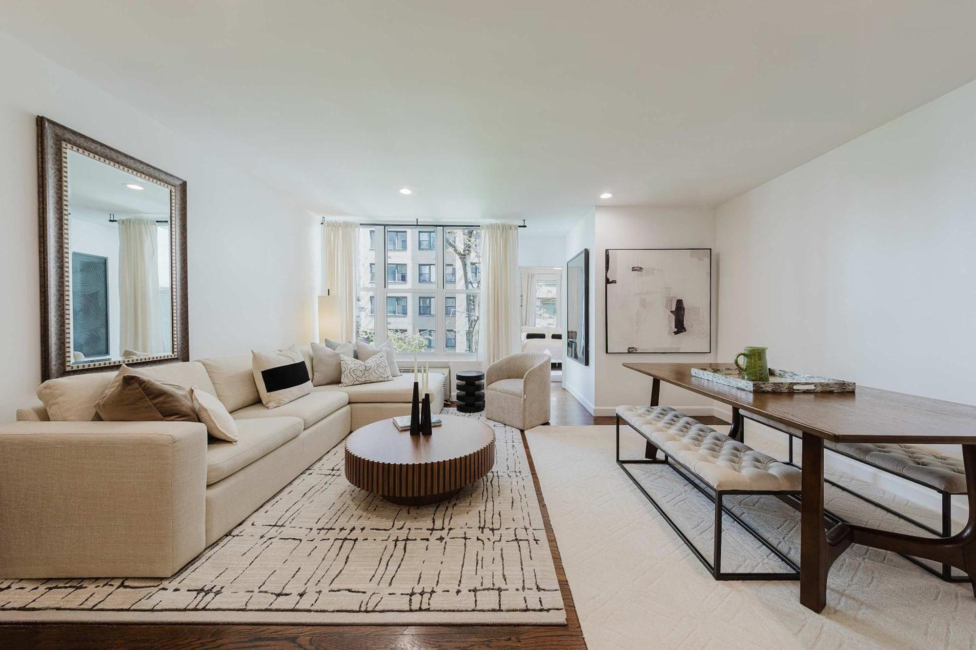 Designer In Diplomat District Apartment New York