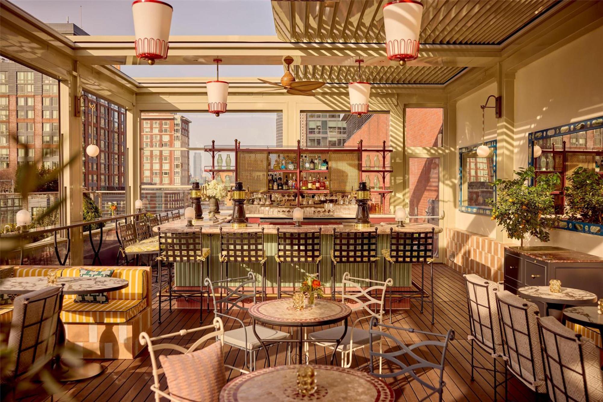 Conrad Downtown Hotel 5*