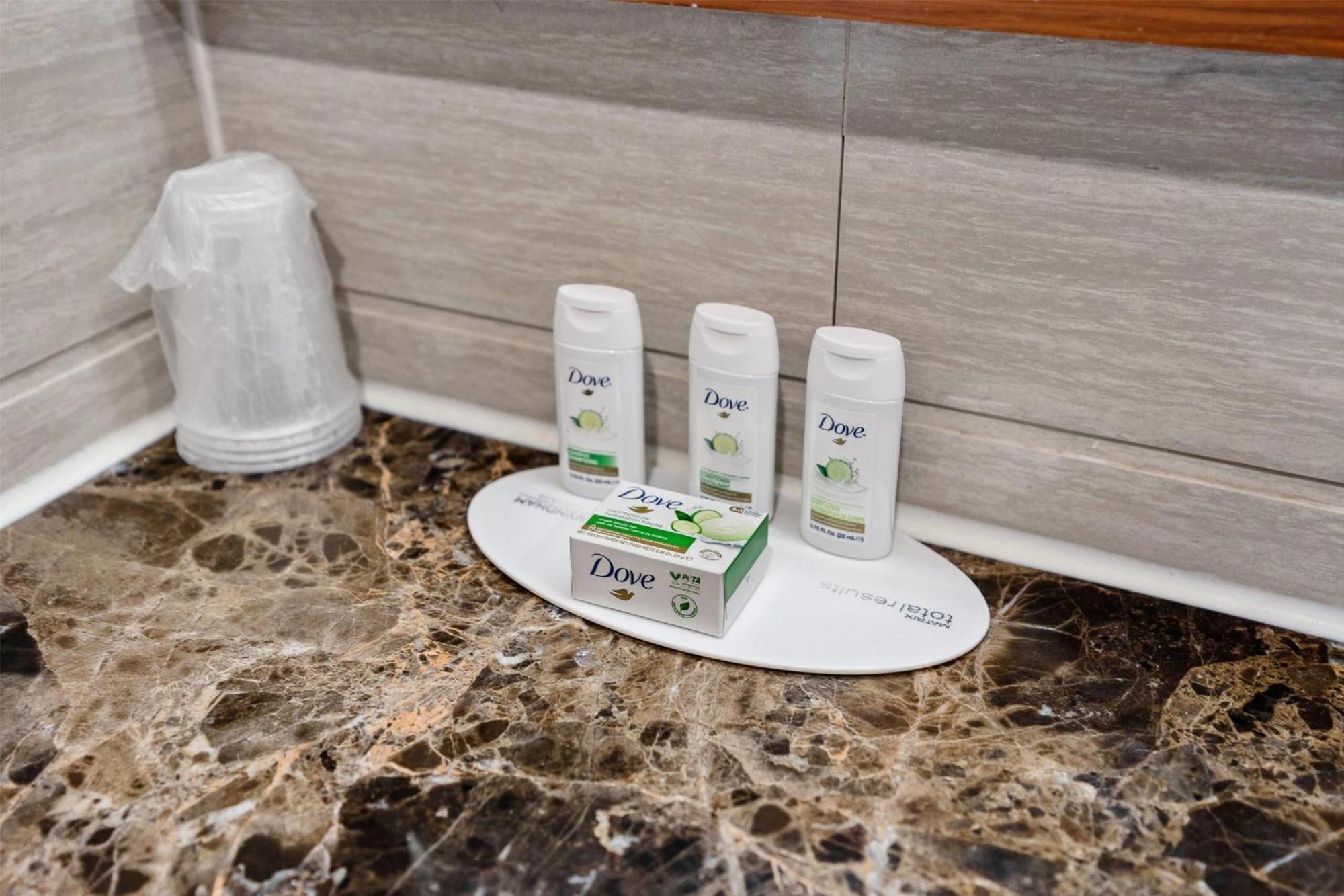 Ramada By Wyndham Flushing Queens