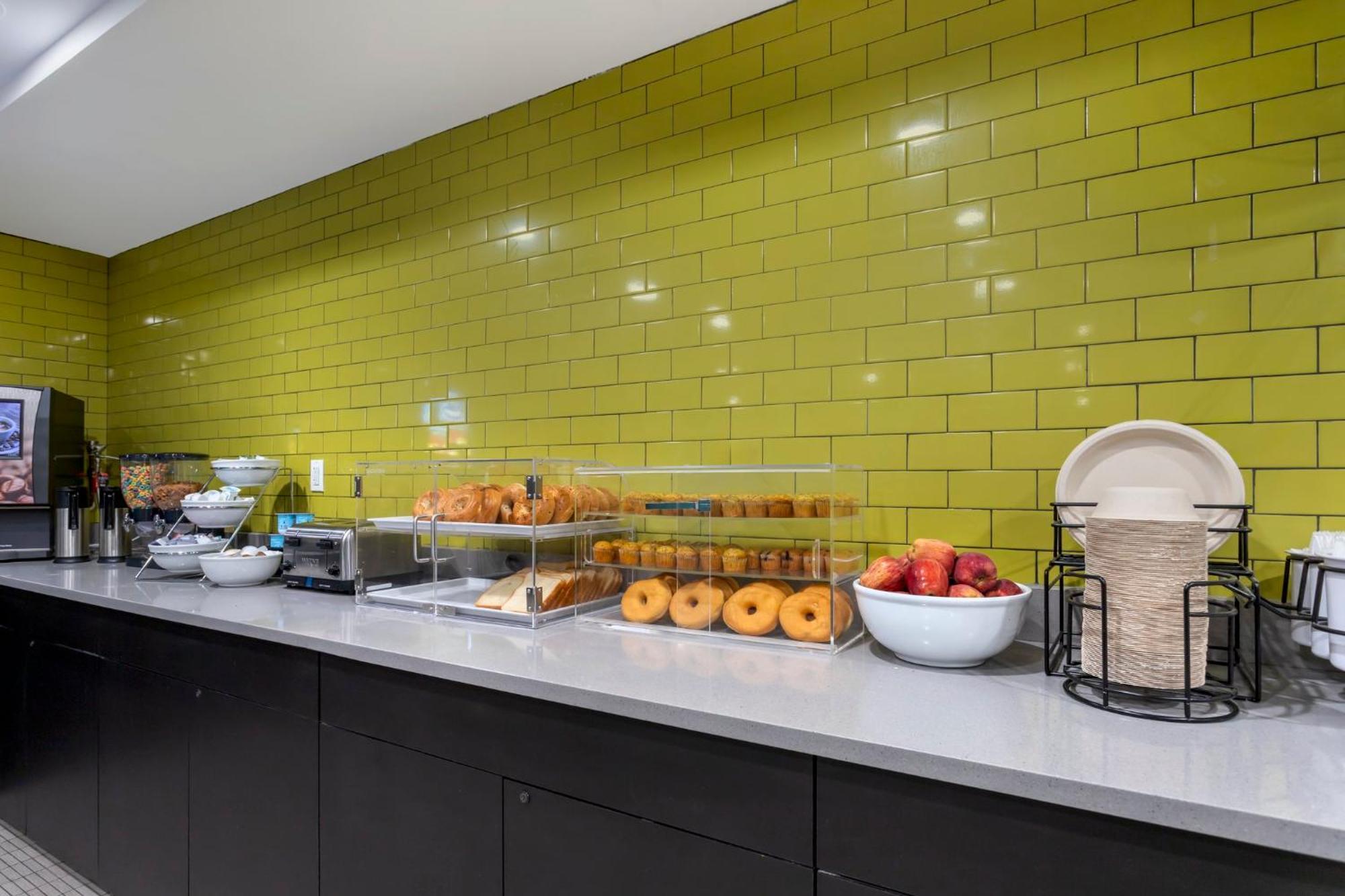 Hotel Red Roof Brooklyn - Flatbush Ave