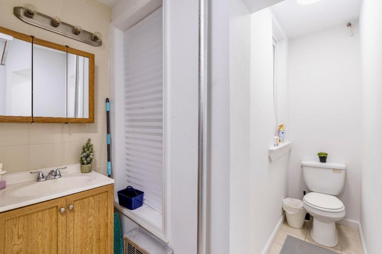 Homelike In The Heart Of China Town