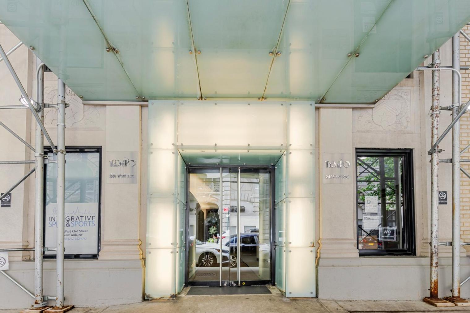 Apartment Uws 2br W Gym Doorman Nr Park Nyc-732 New York