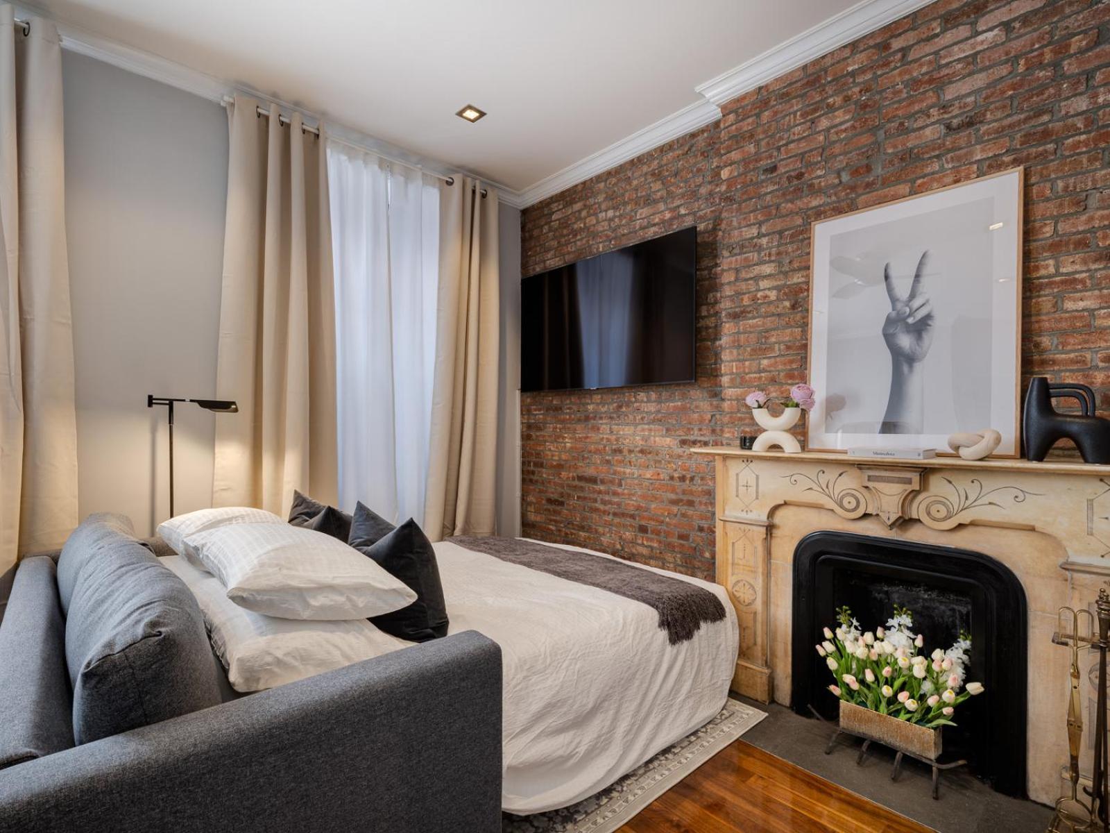 Apartment Two-bedroom Sutton Place Condo-hotel *