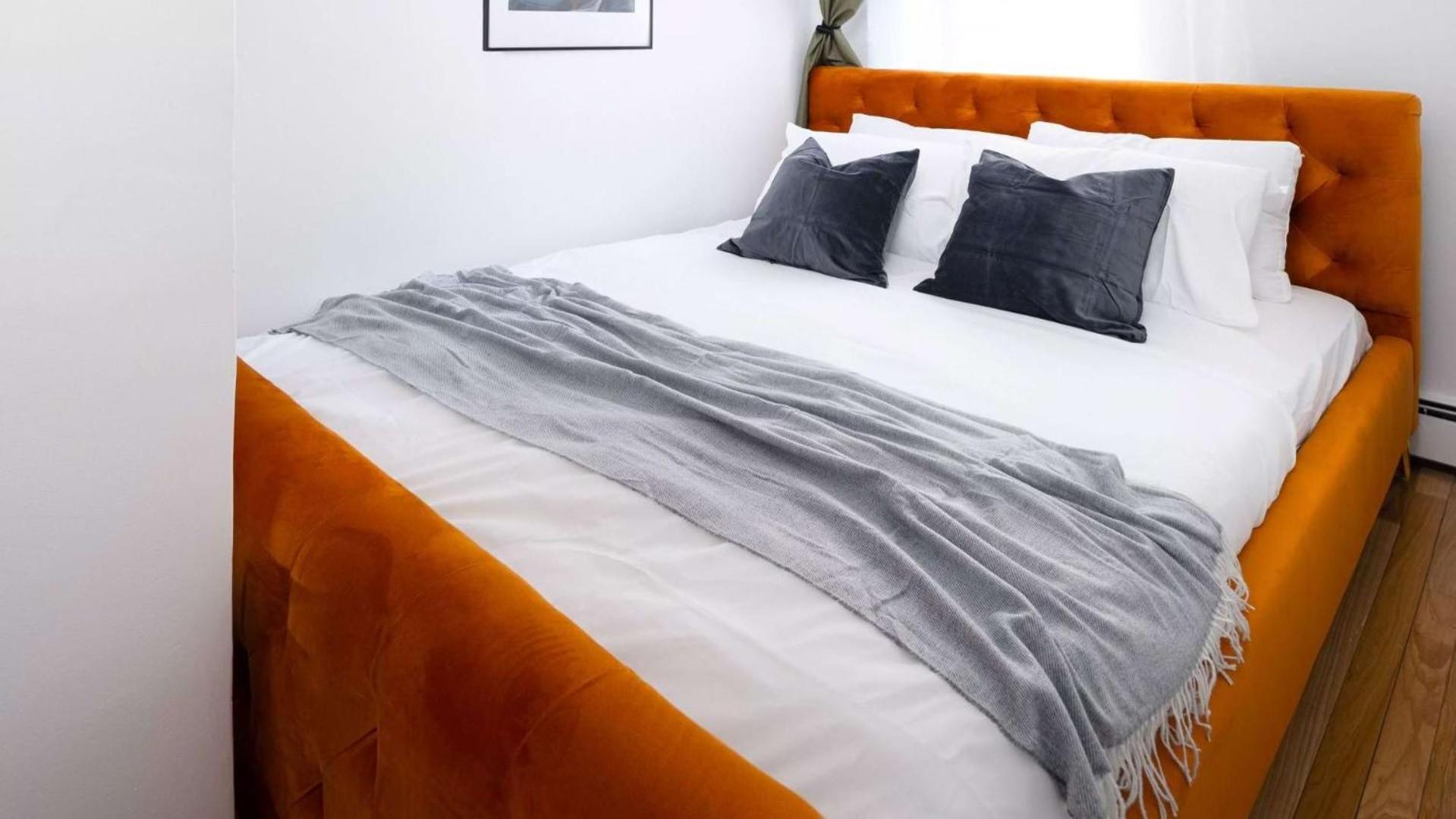 Spacious 3br Retreat Near Times Square