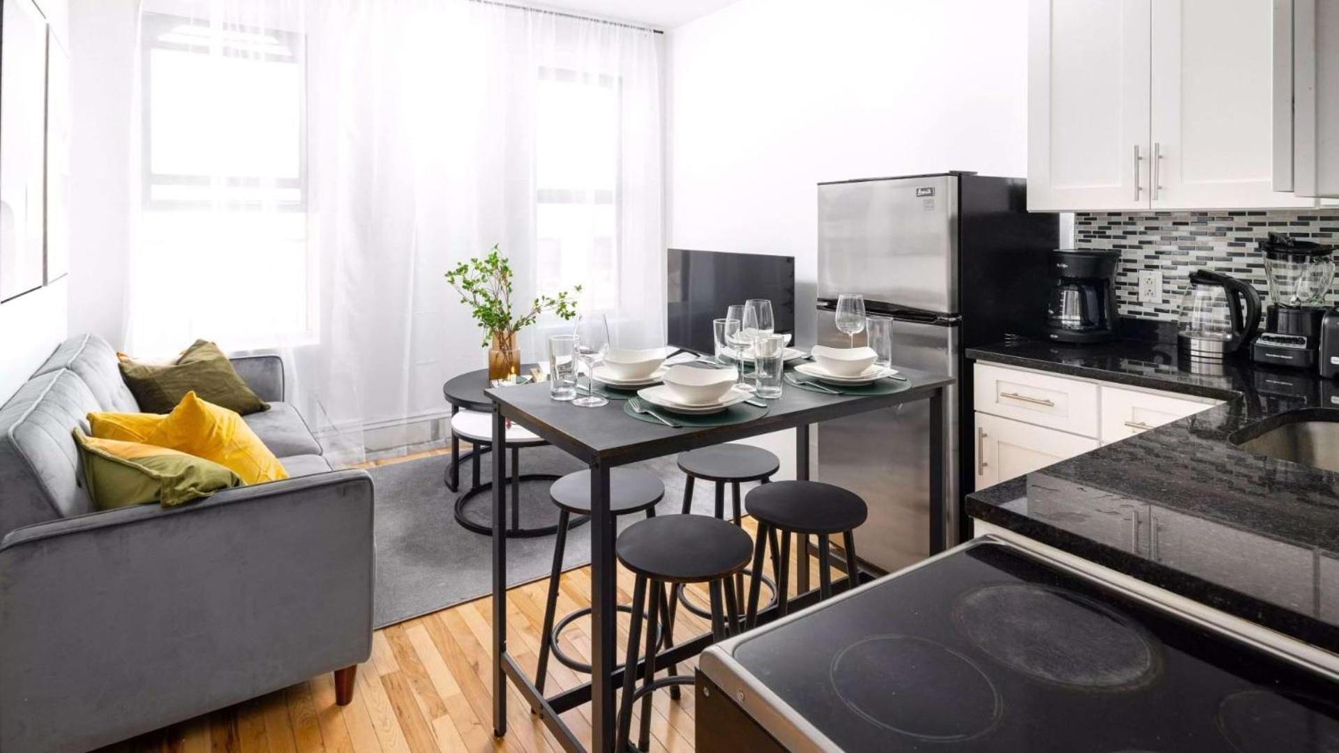 Spacious 3br Retreat Near Times Square *