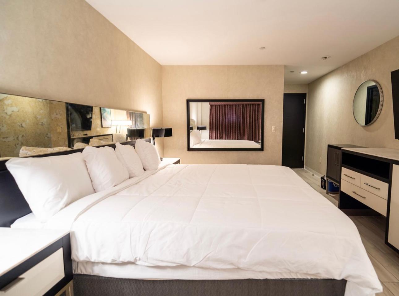 Hotel Nova Bronx New York