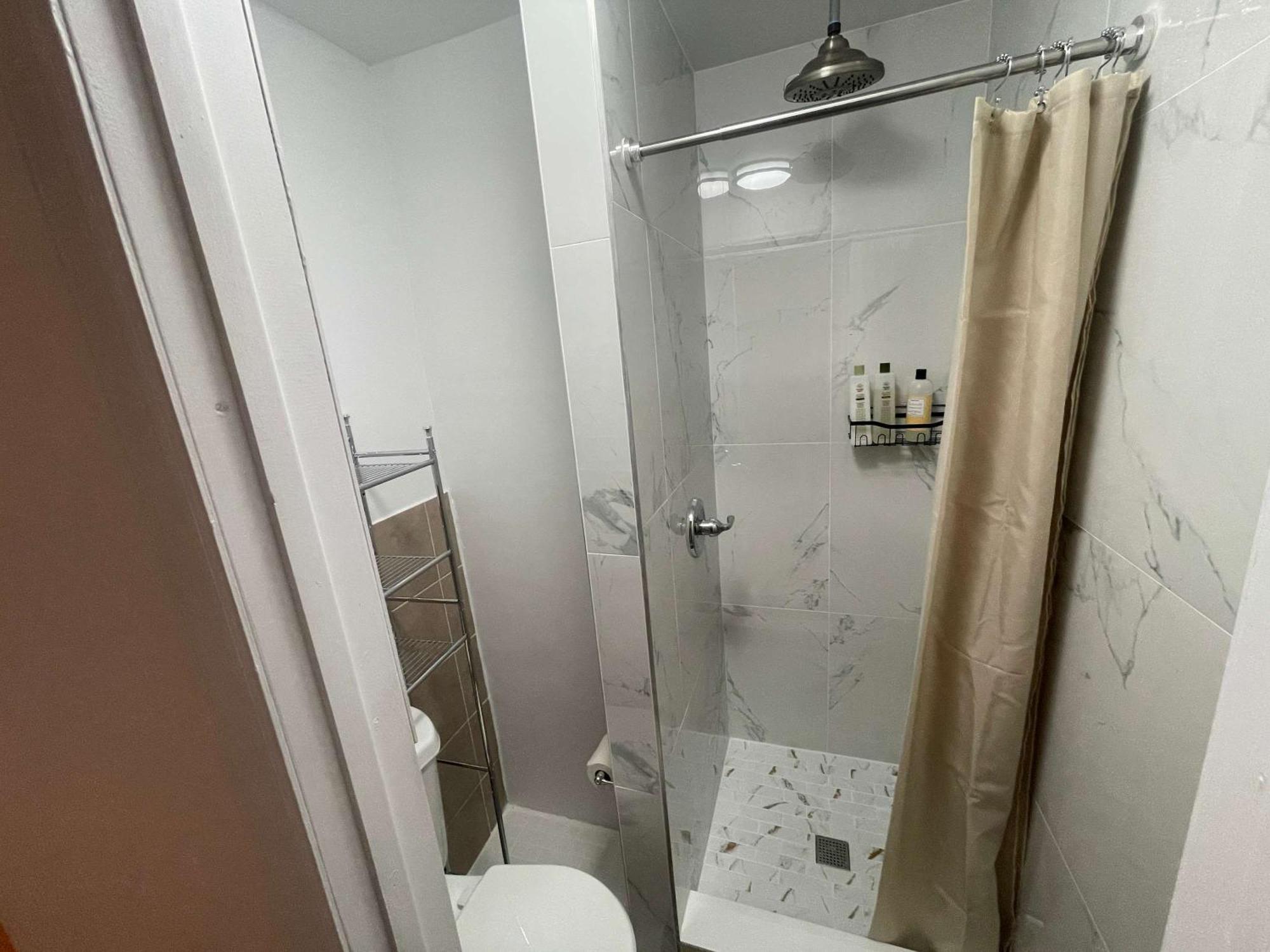 Apartment Renovated In Union Square *