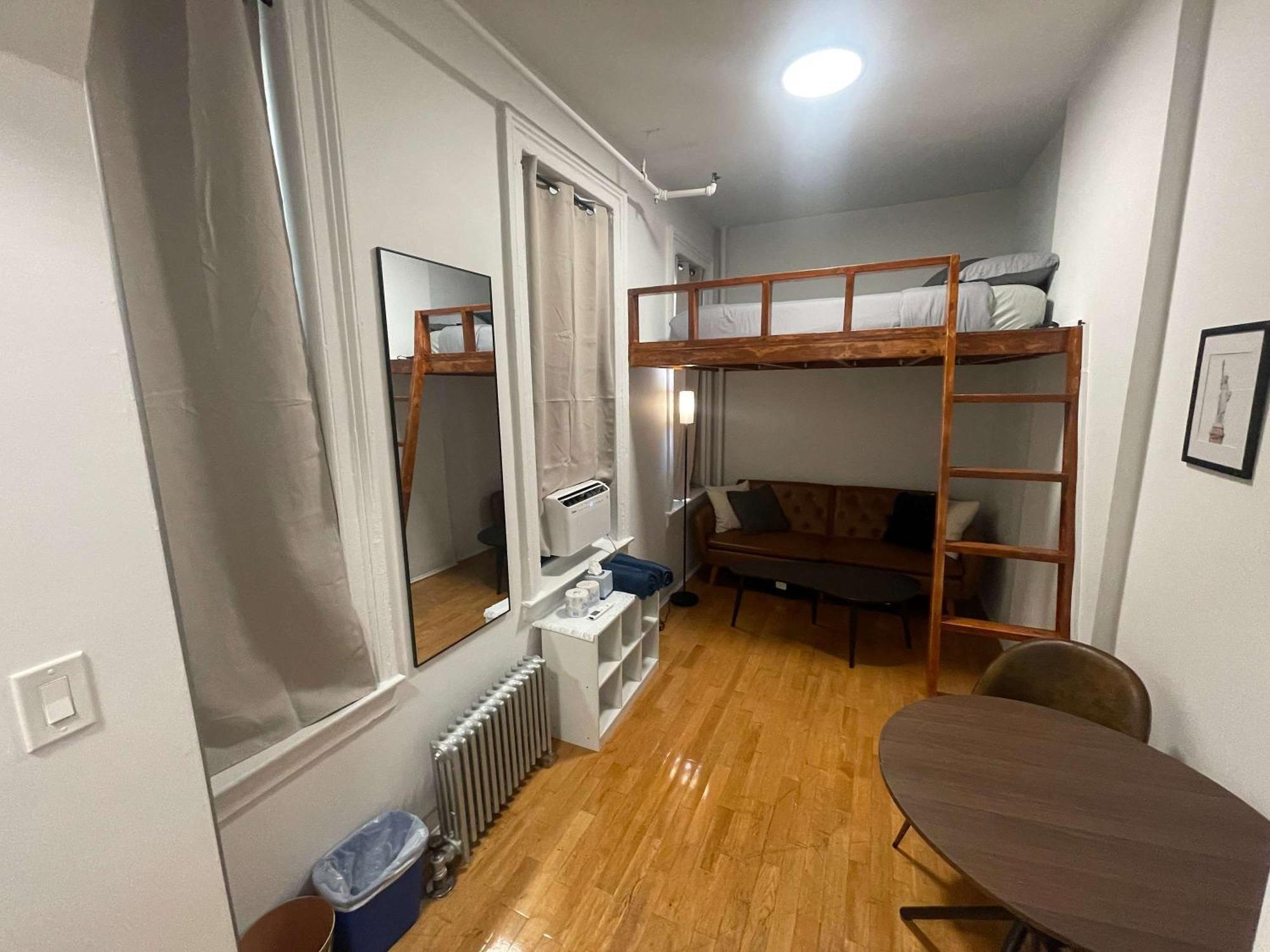 Apartment Renovated In Union Square New York