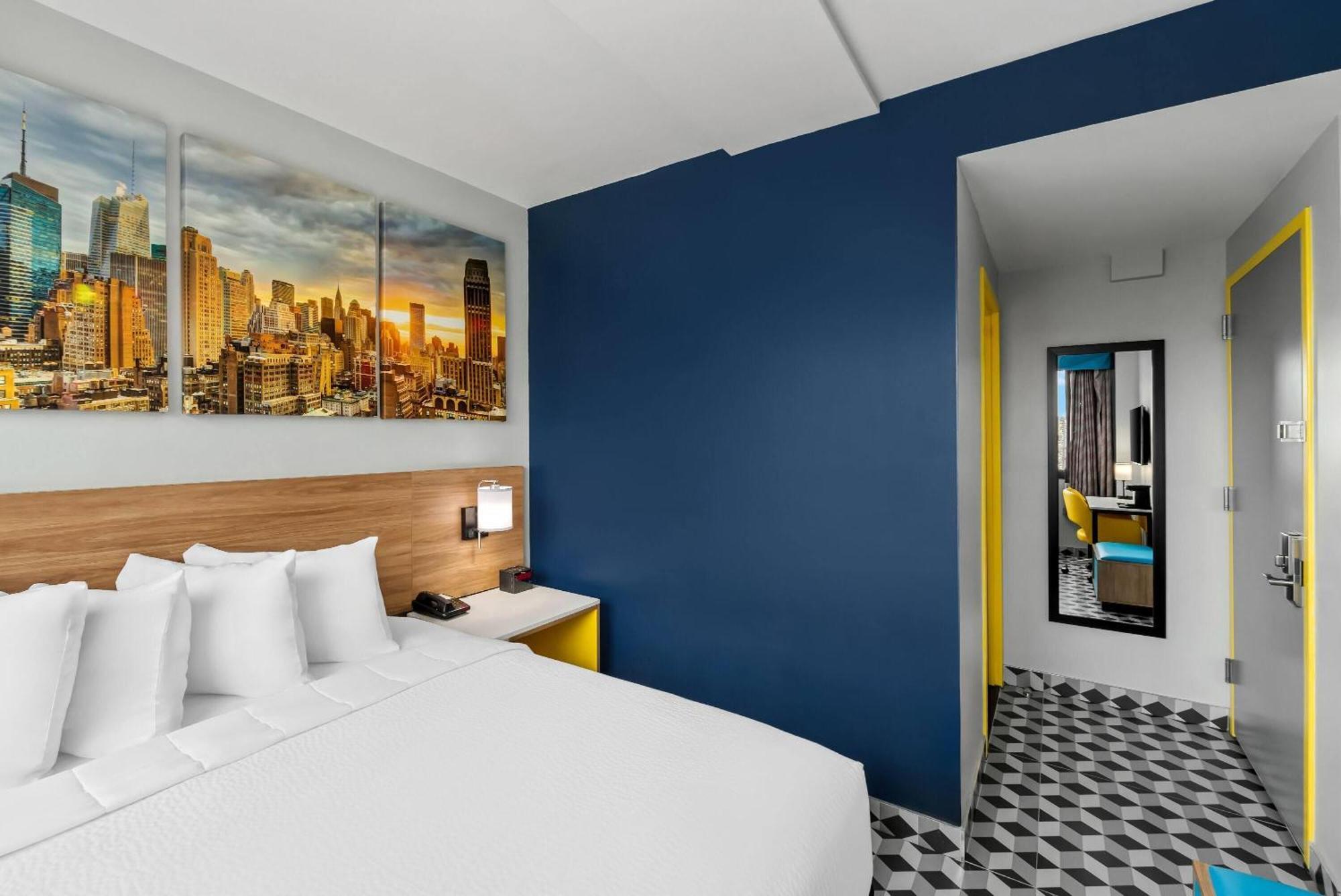 Days By Wyndham Chinatown New York