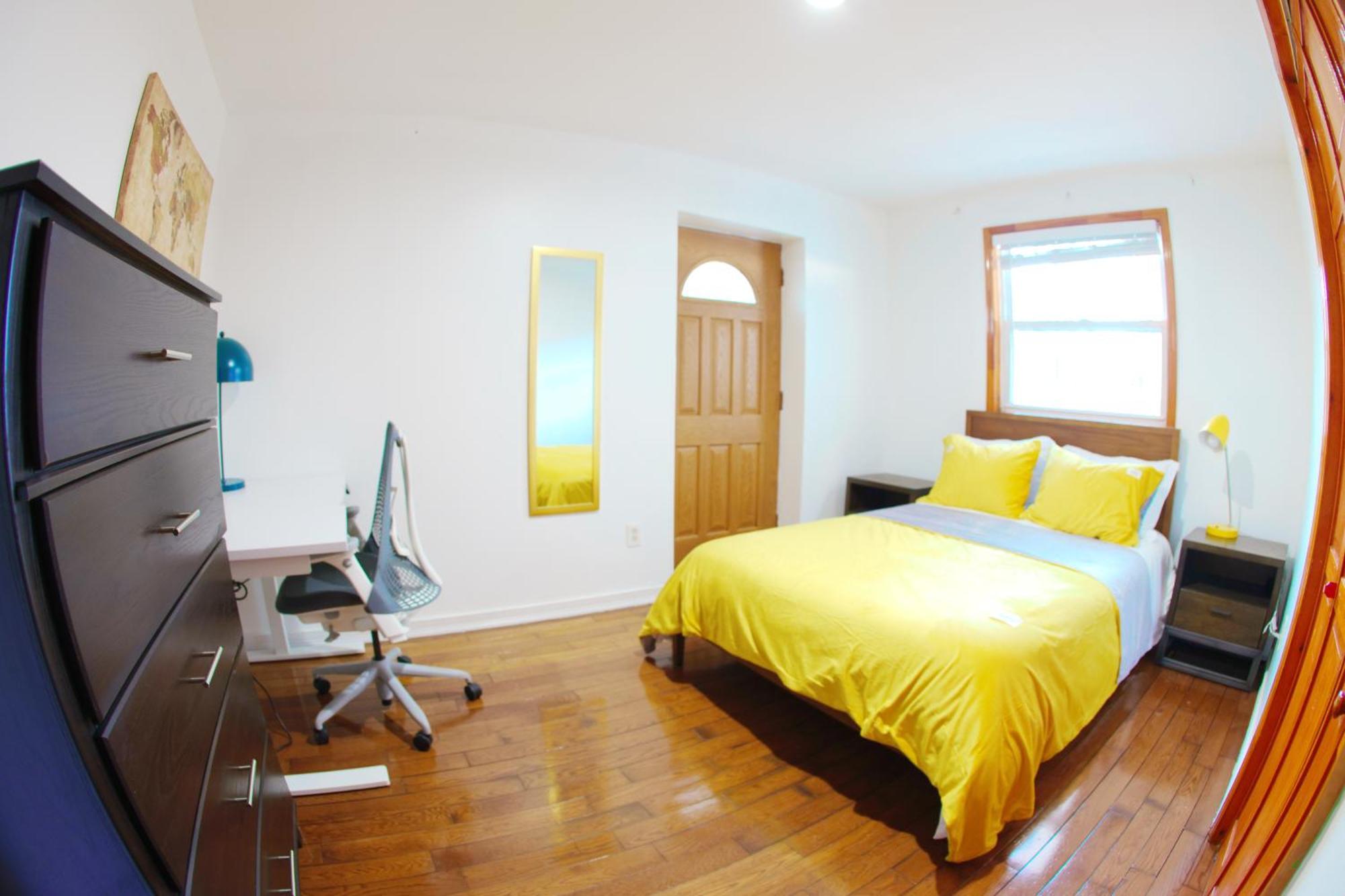 Family-friendly 3 Bedroom In Nyc! New York