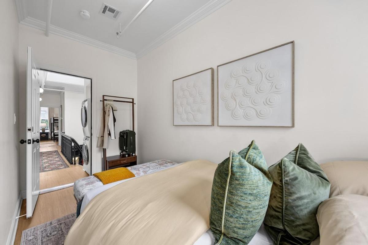 3br Brownstone Near Subway & Columbia Uni Apartment New York