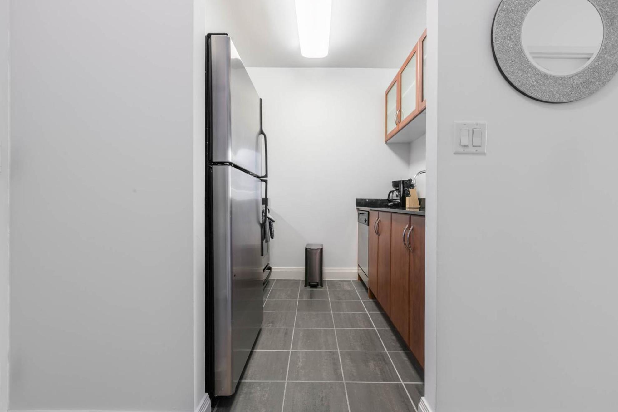 Apartment Fully Furnished 1br In Murray Hills