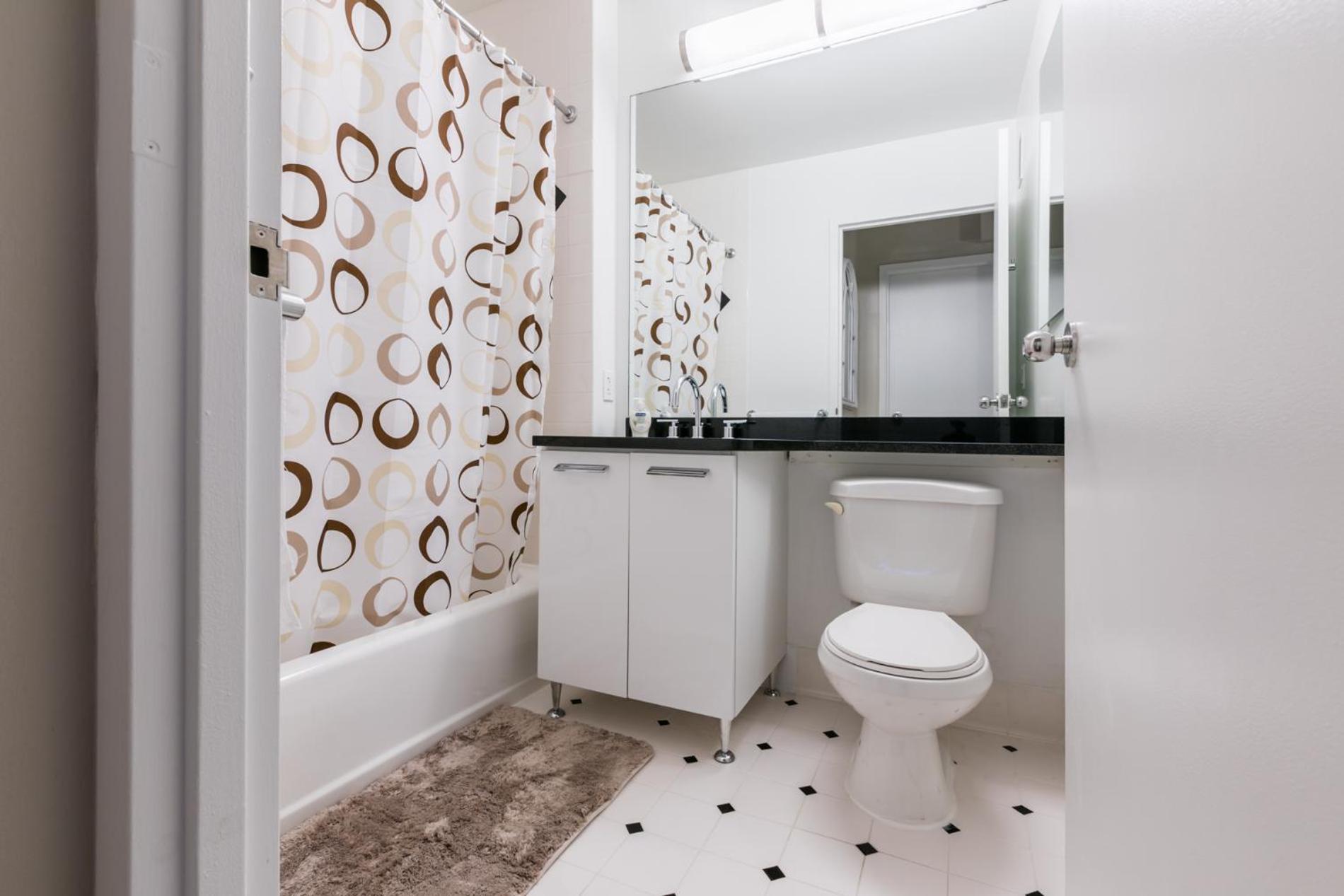 Apartment Finest Luxury 1 Bedroom New York