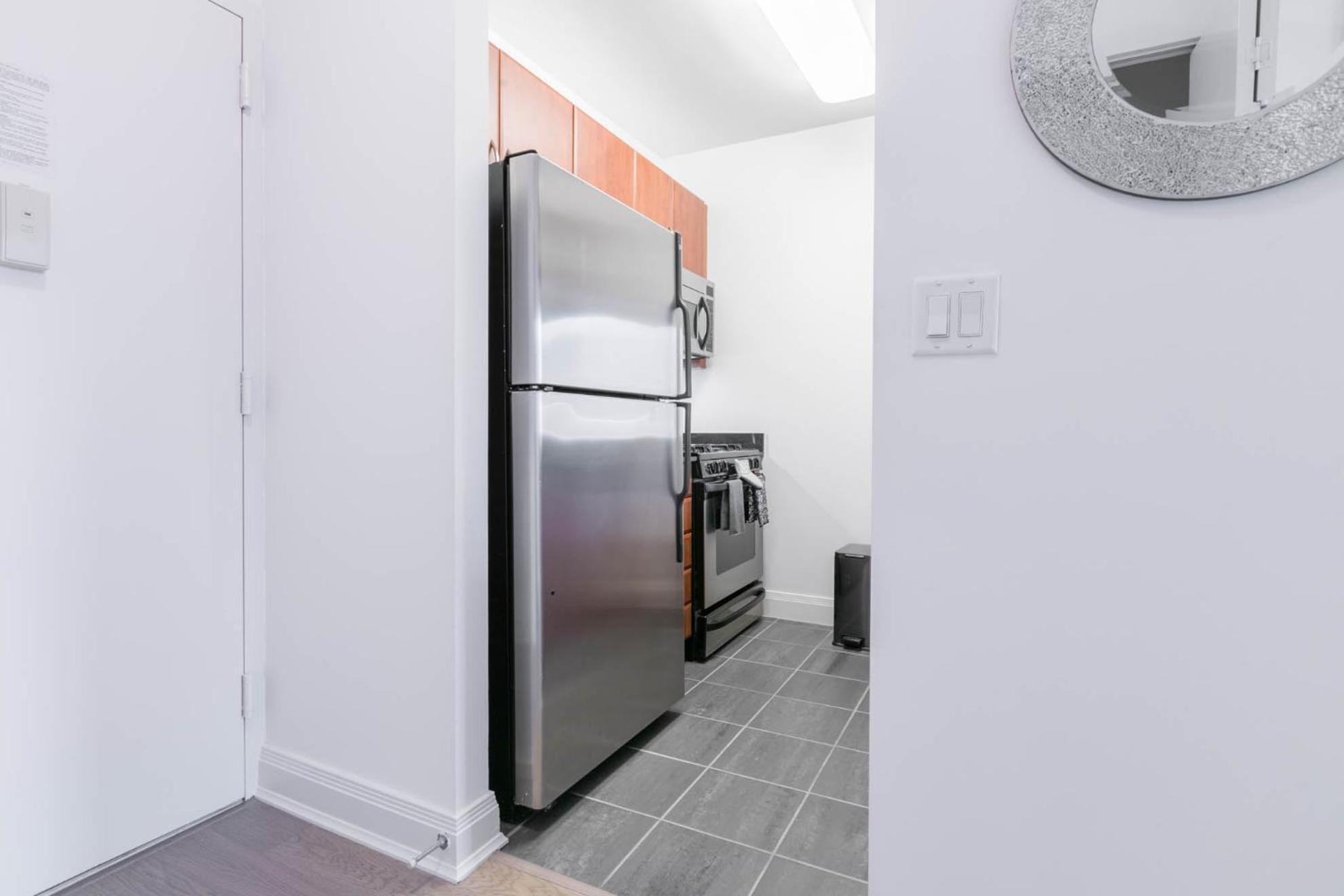 Fully Furnished 1br In Murray Hills Apartment New York