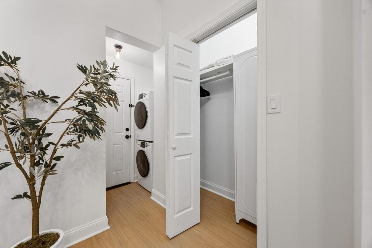 Apartment 2br And 2ba In Historic Brownstone Near Subway *