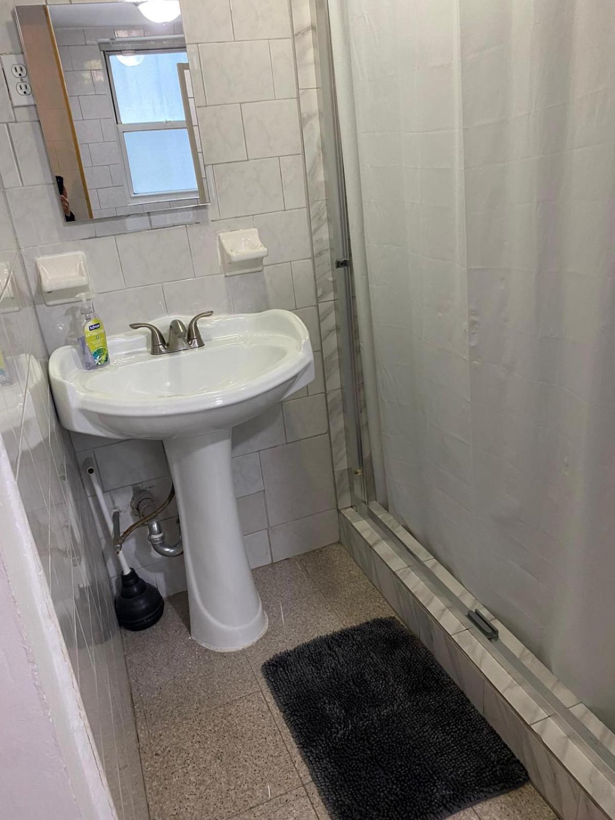Prime Murray Hill 2 Bedroom Gem