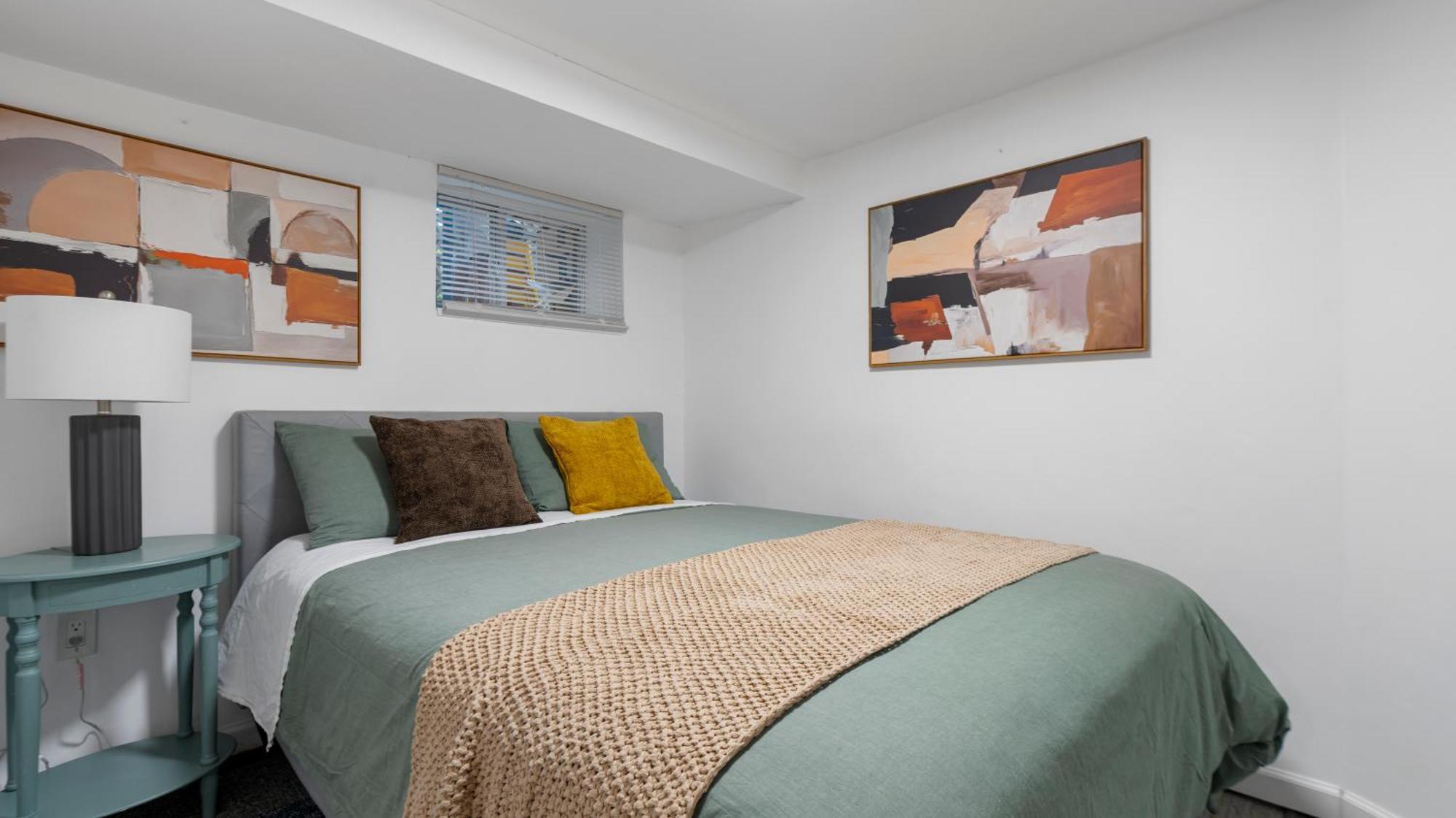 2 Bedroom Cozy Gem Manhattan *