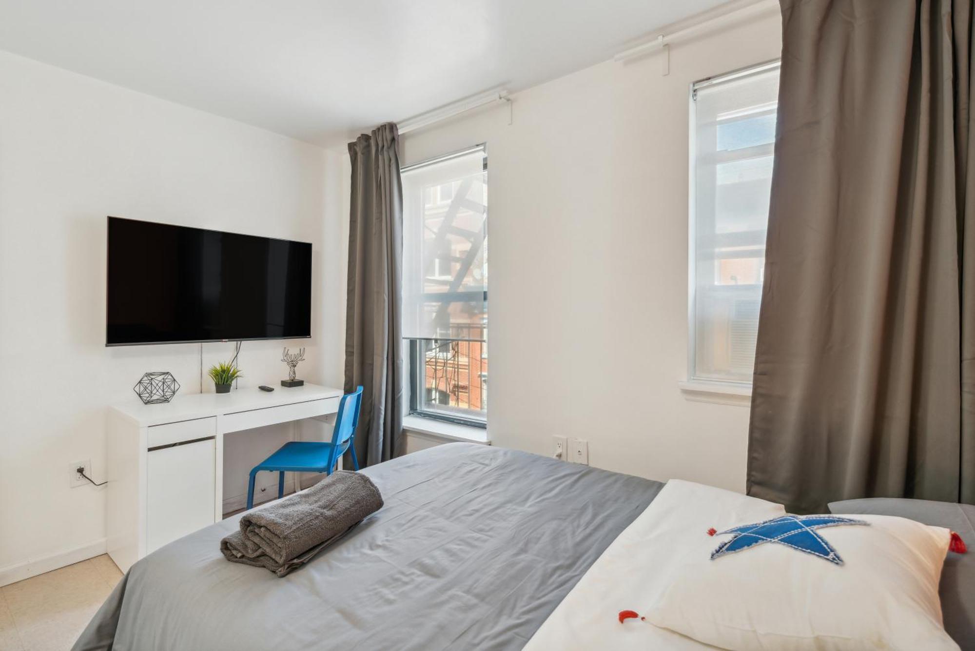 Spacious 4br In Lower Manhattan Apartment *