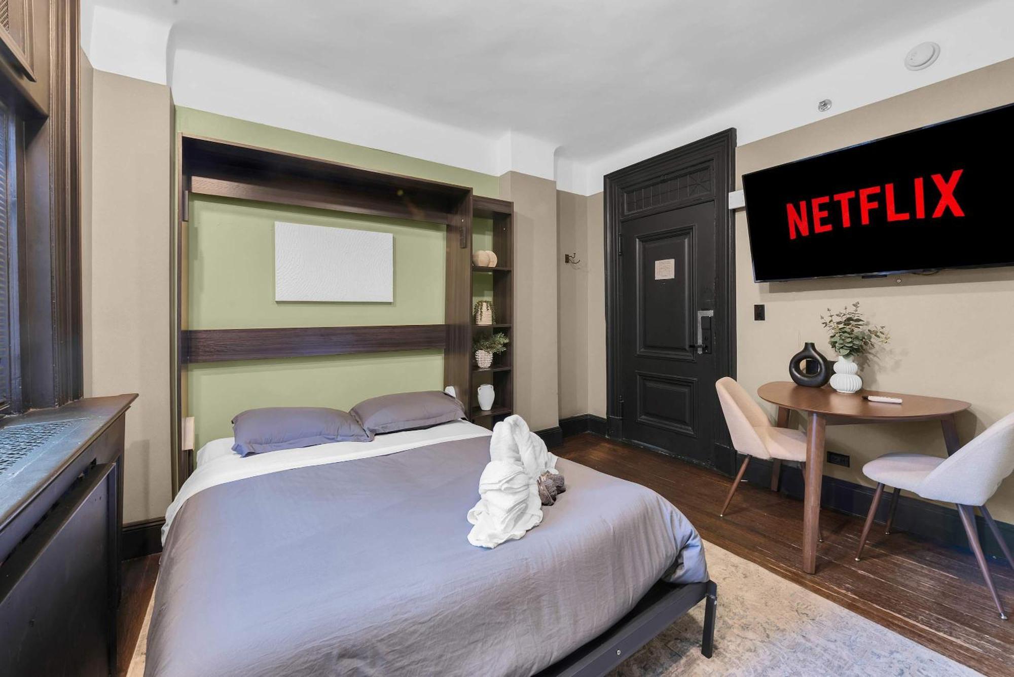 Apartment Centrally Located In Nyc Walk To Time Square *