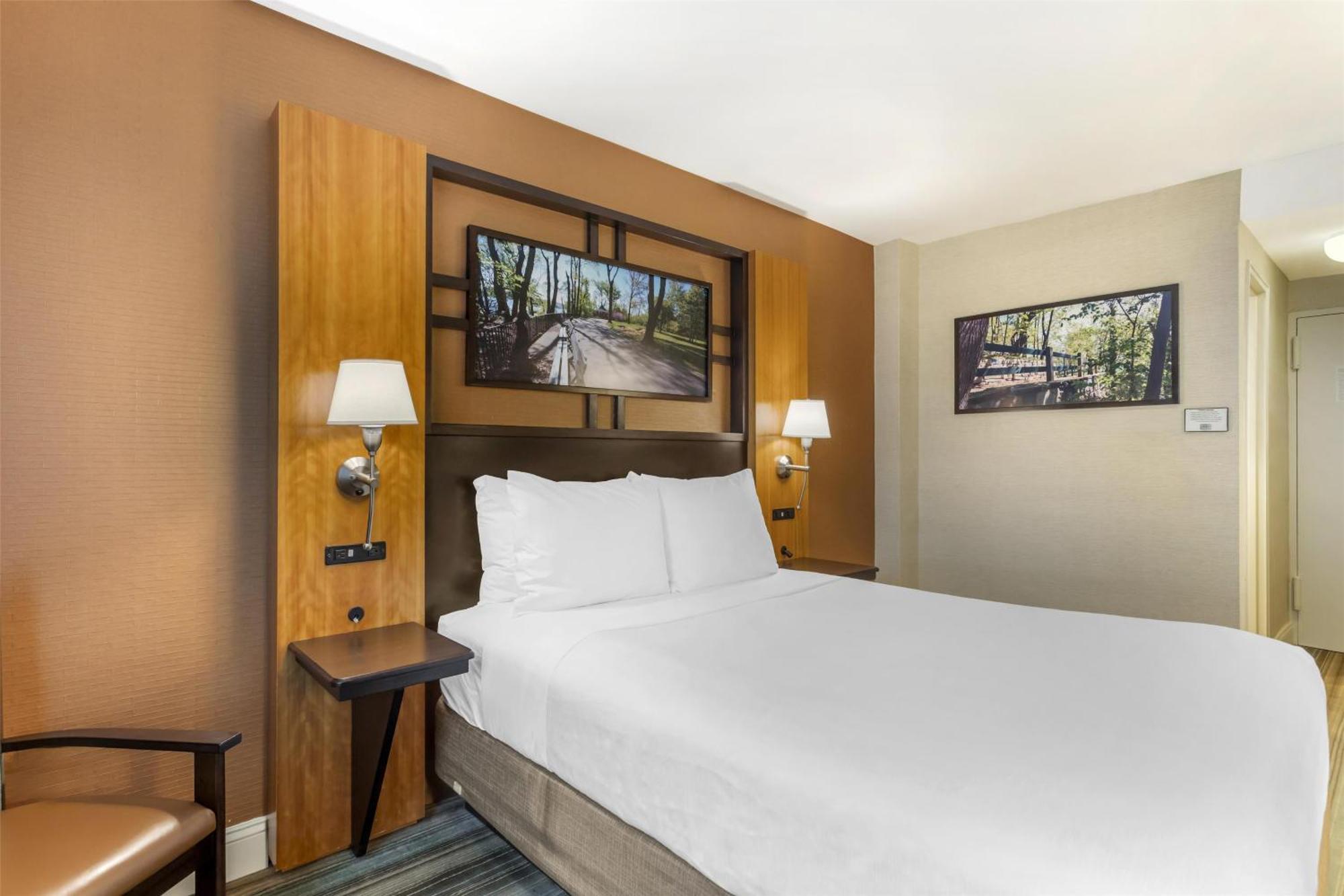 Western Queens Gold Coast New York