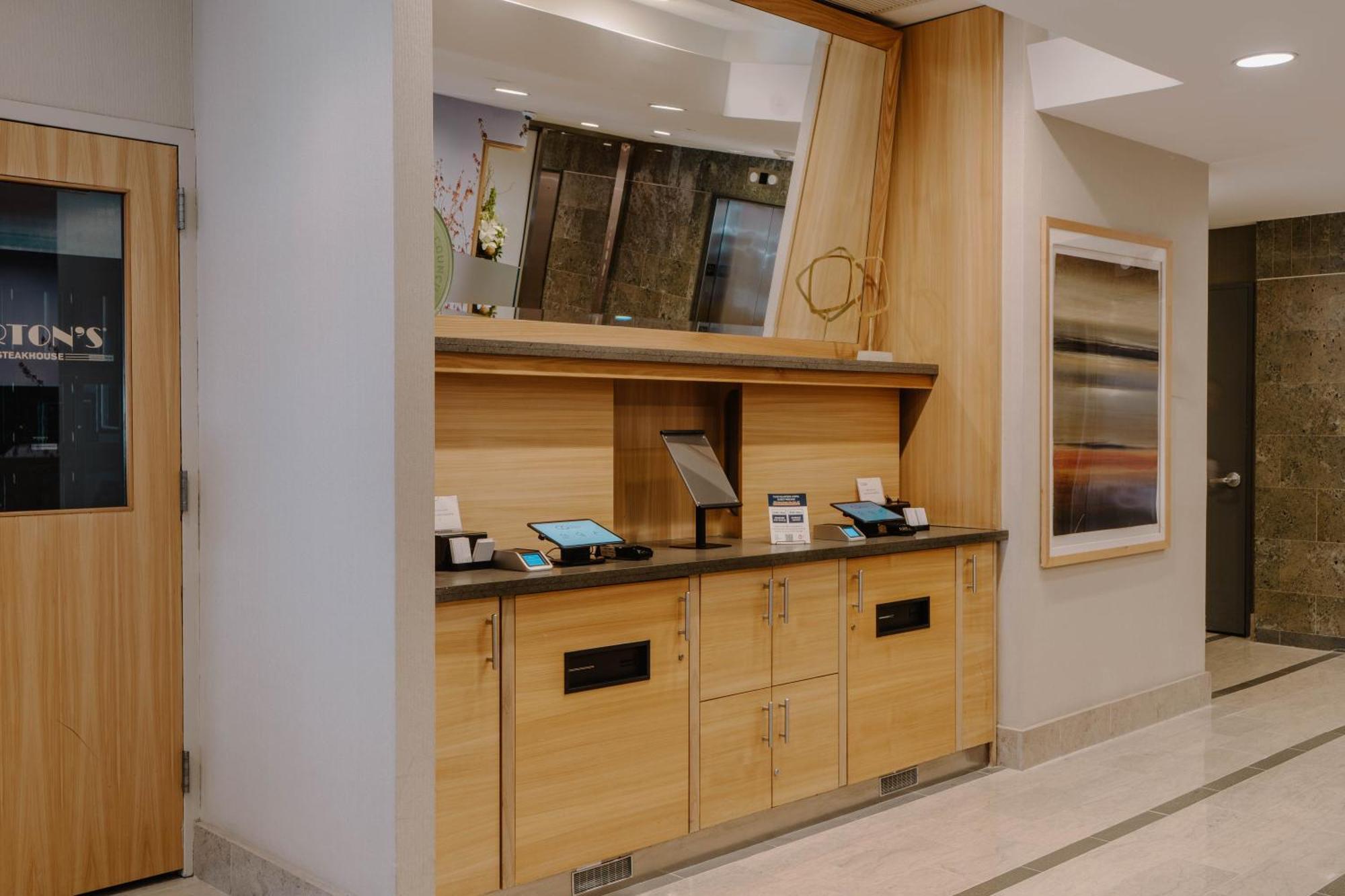 World Center Hotel New York