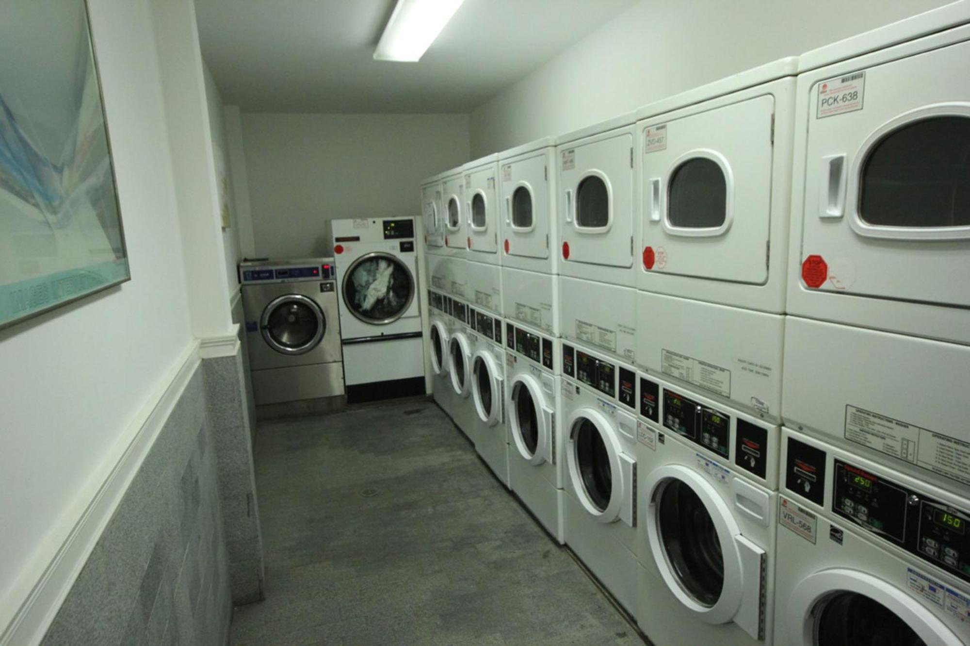 - Cozy Apartment New York