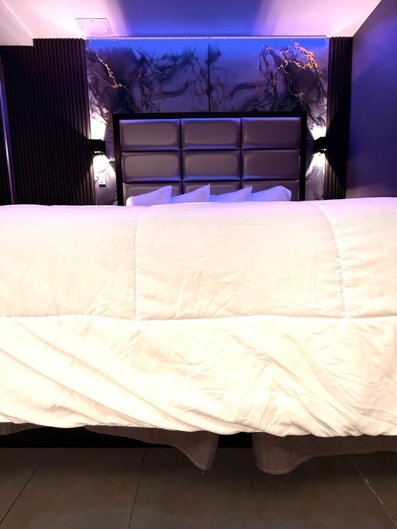 Hotel Umbrella Bronx New York