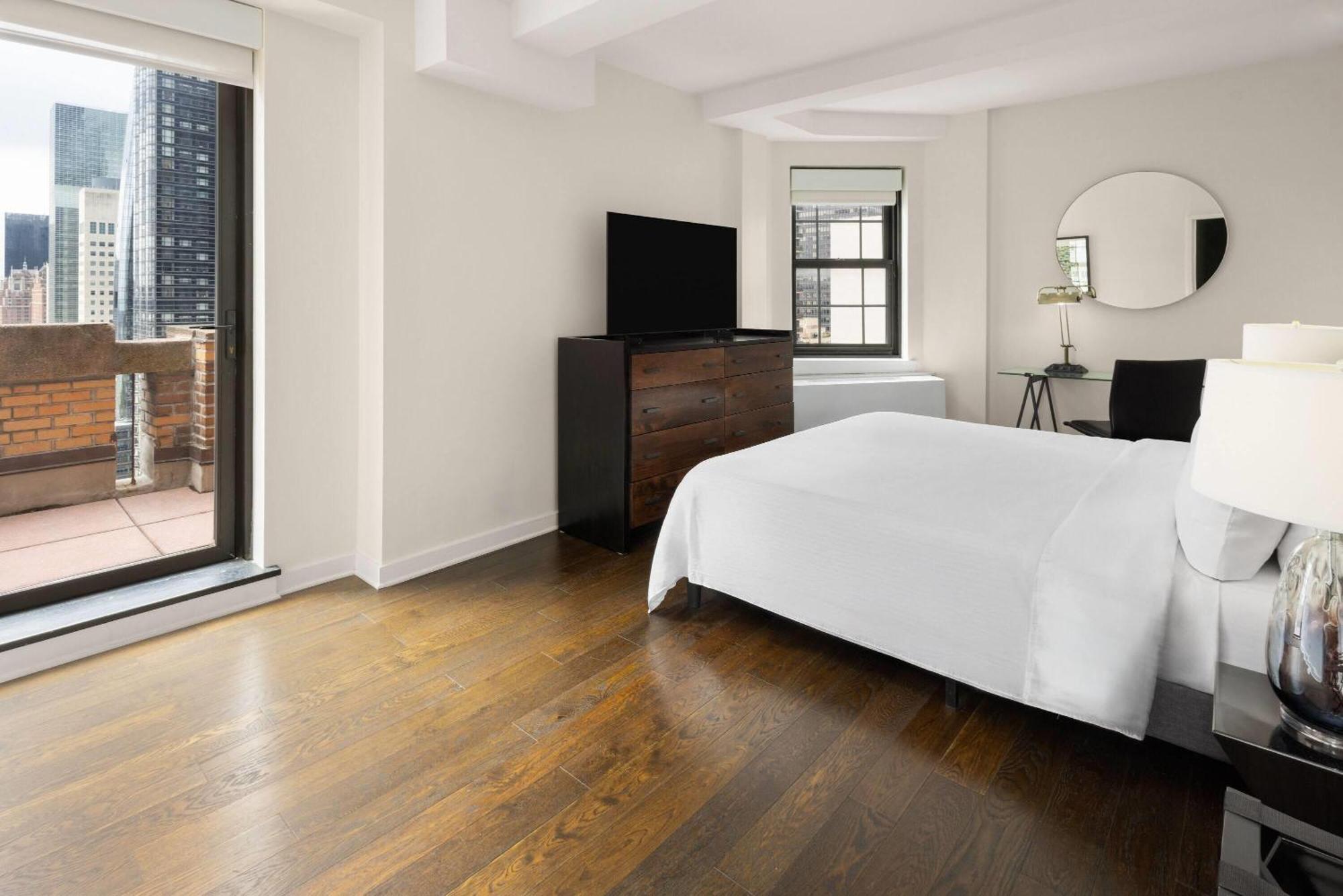The Beekman Tower, Trademark Collection By Wyndham Hotel New York