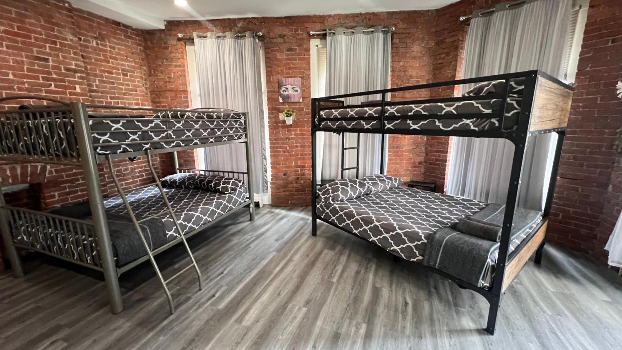 31 Street Broadway * New York