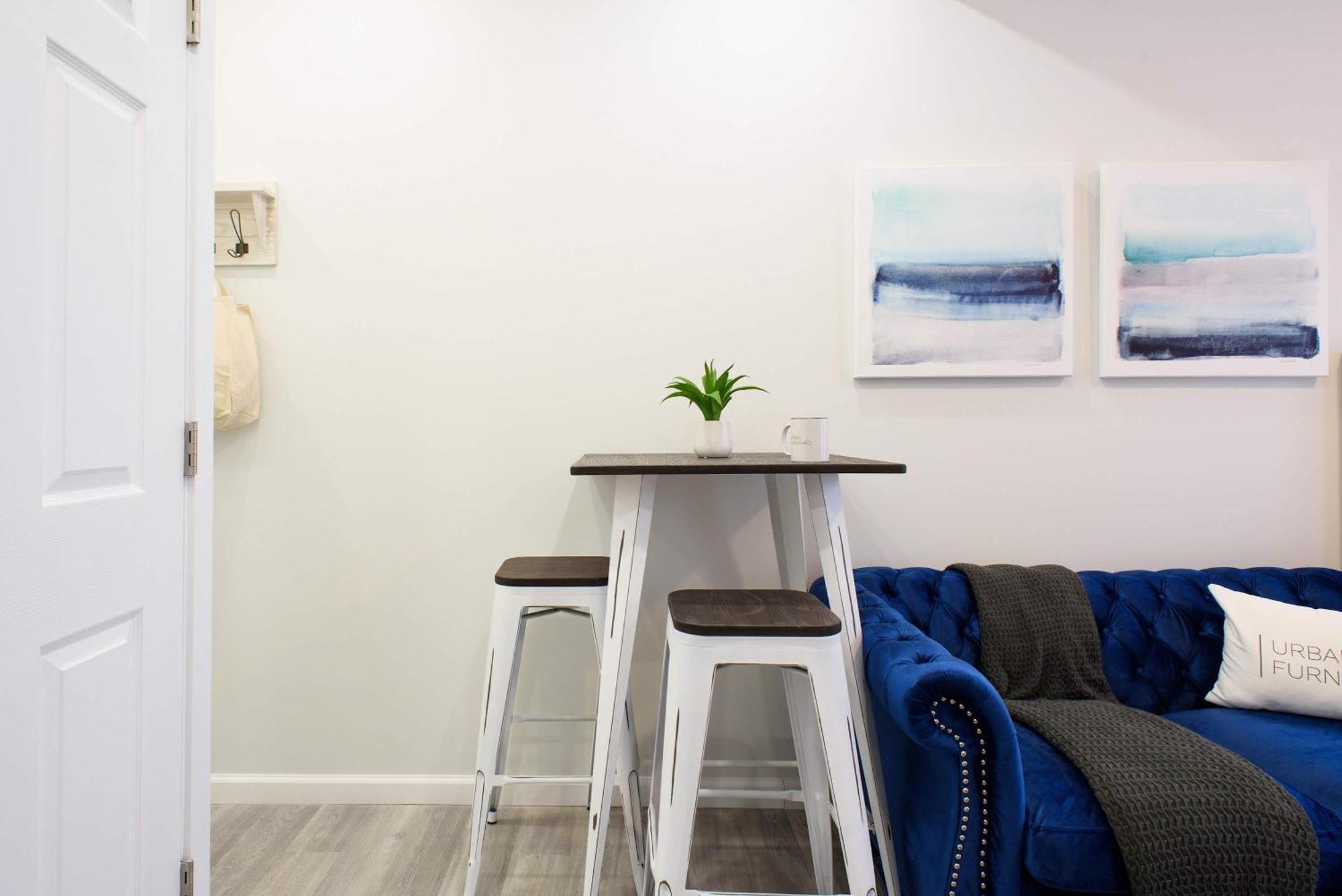 240-11 New Prime Upper East W&d Apartment