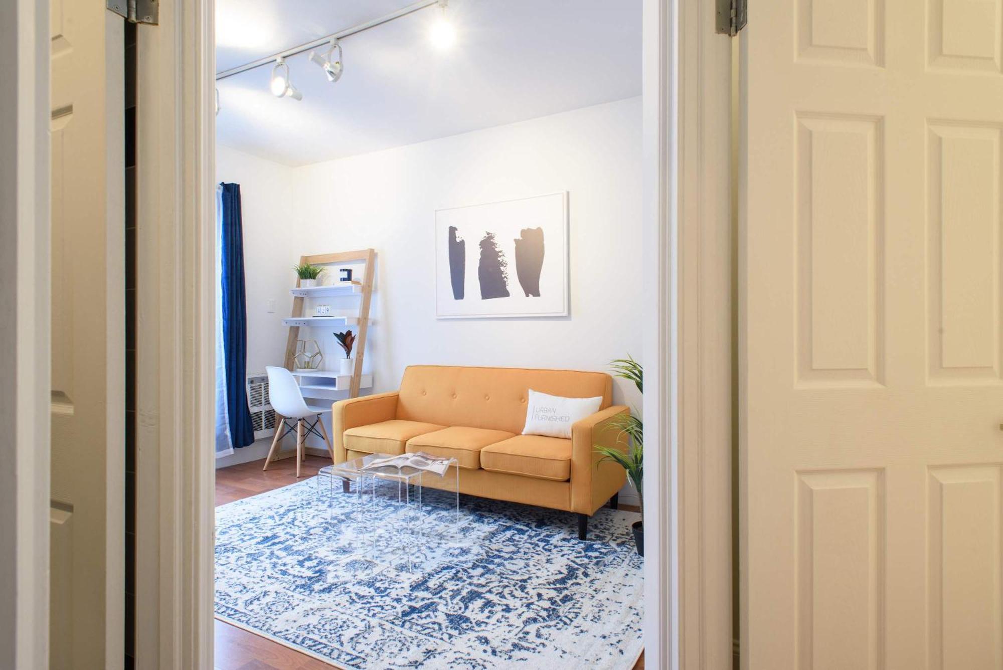 69-5d Modern Lower East East 1br Brand New New York