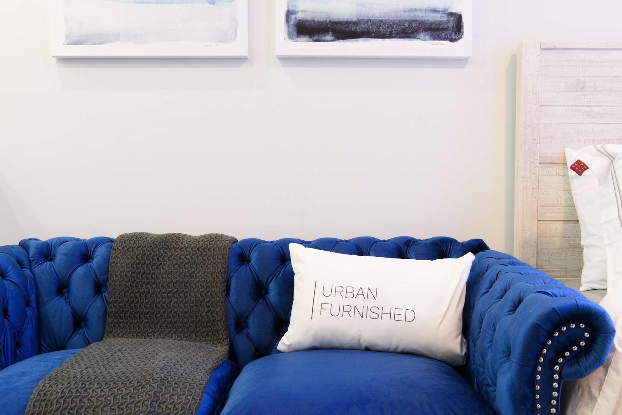 Apartment 240-6 New Prime Location W&d In Unit *