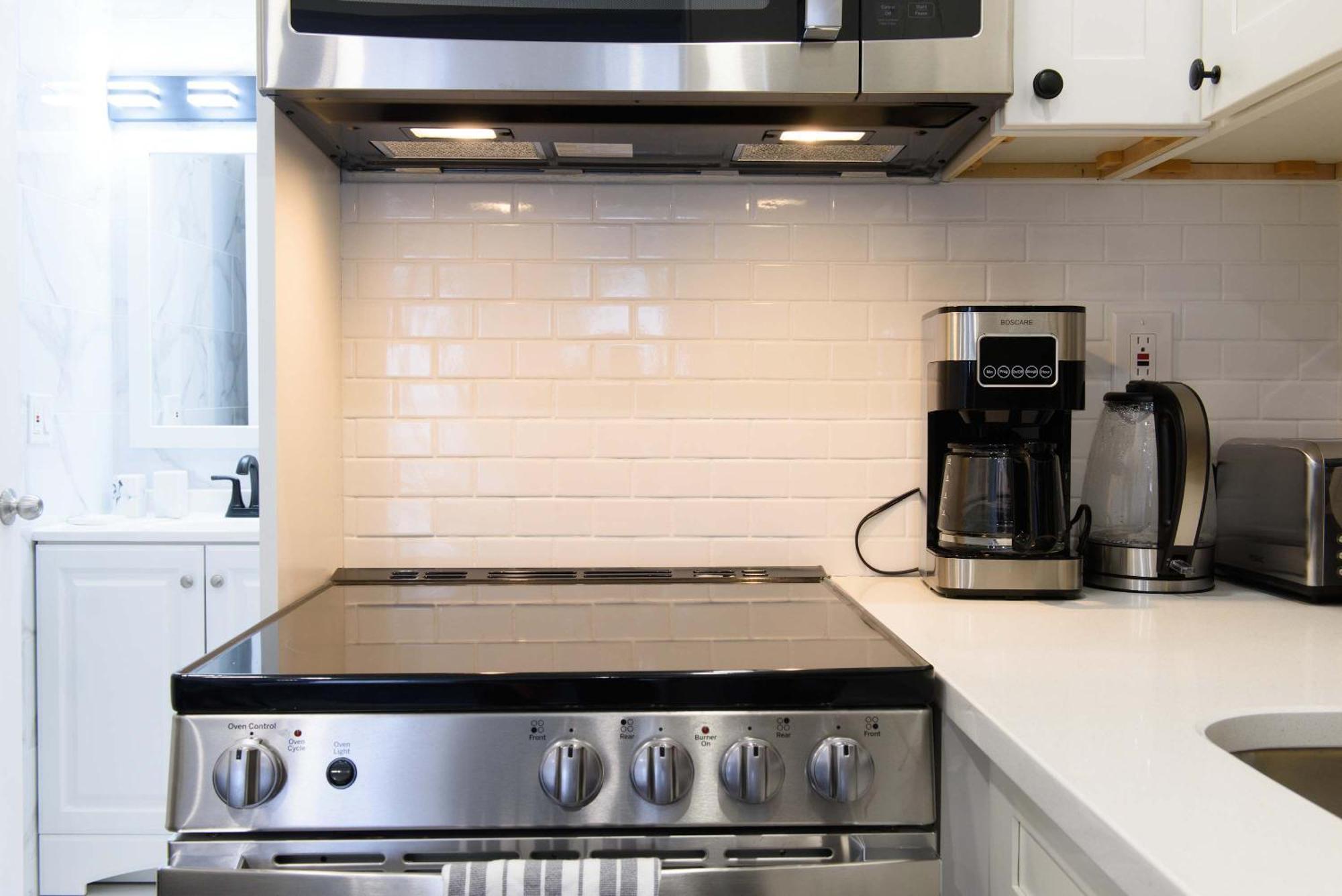 Apartment 240-15 Luxury Prime Location W&d *