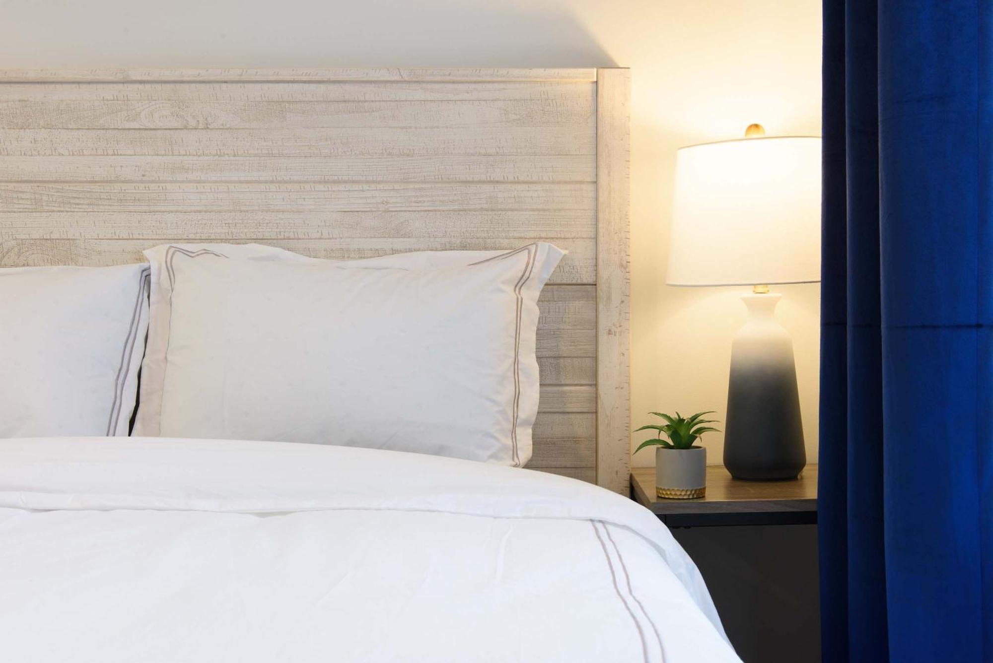 240-11 New Prime Upper East W&d *