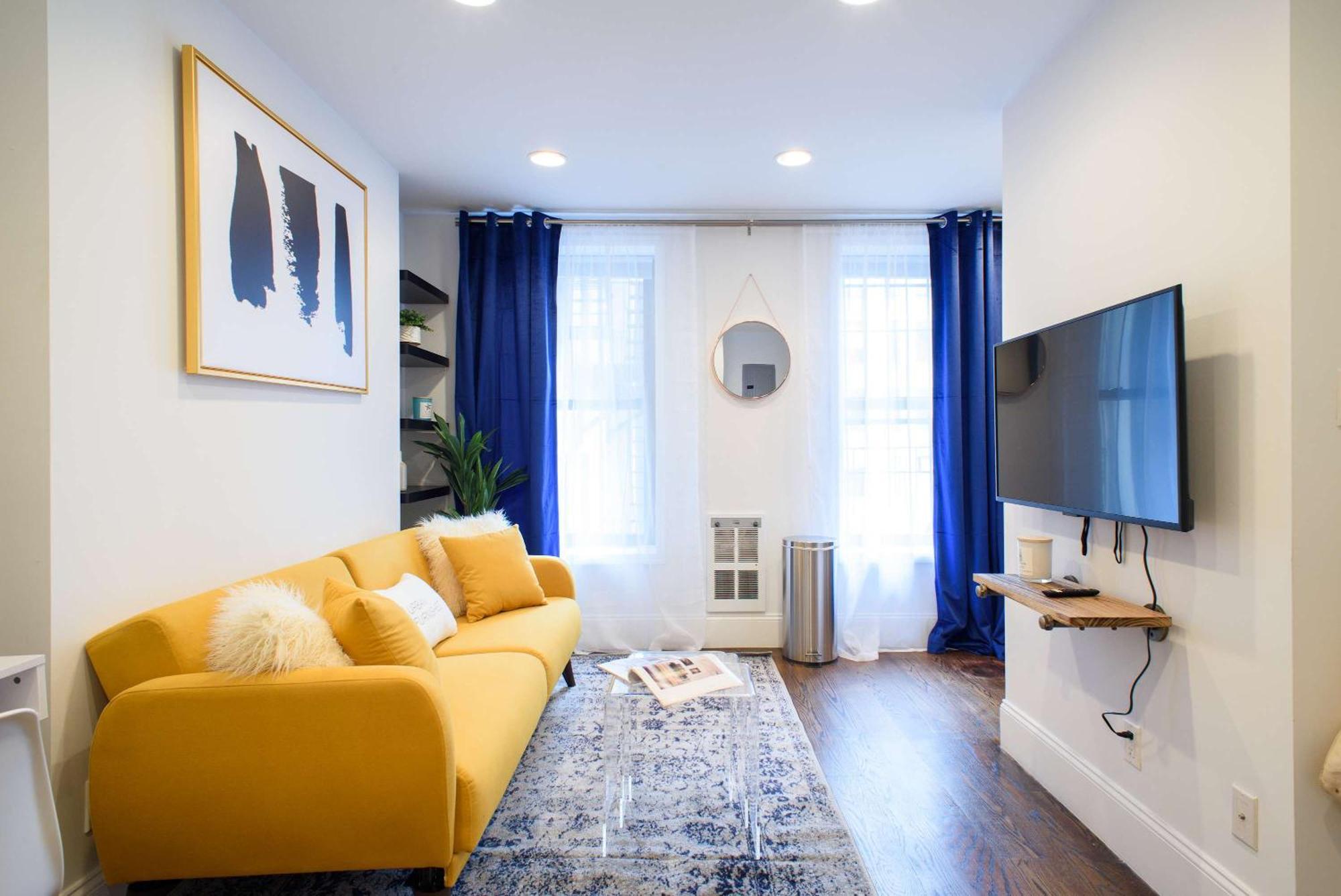 Apartment 69-4a Quality New Prime Lower East East 1br New York