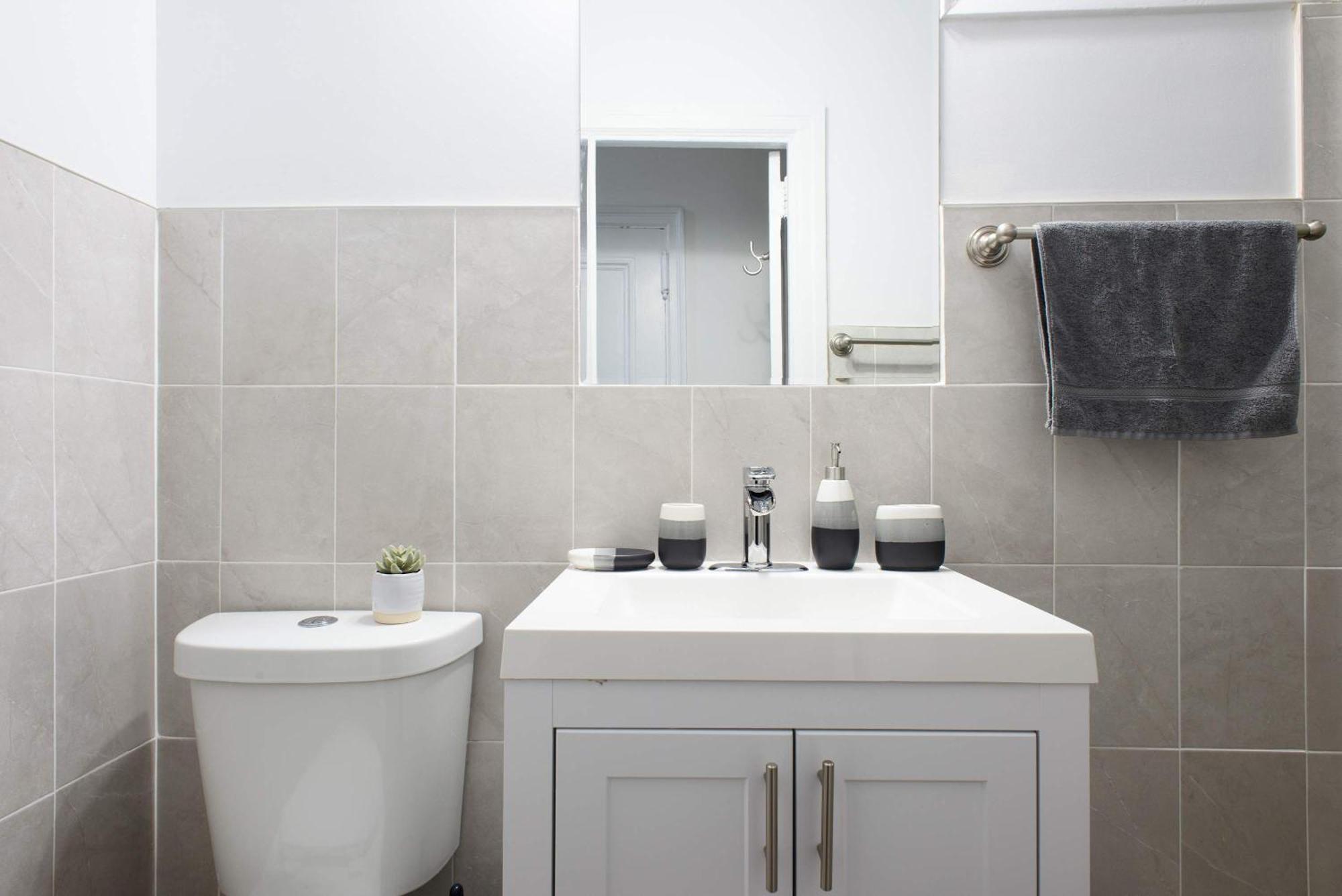 1567-1a New 2br Prime Upper East W&d * New York