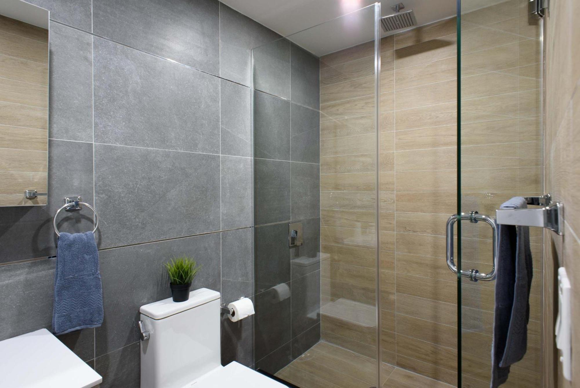 1597-3 Upper East Side W&d In Unit