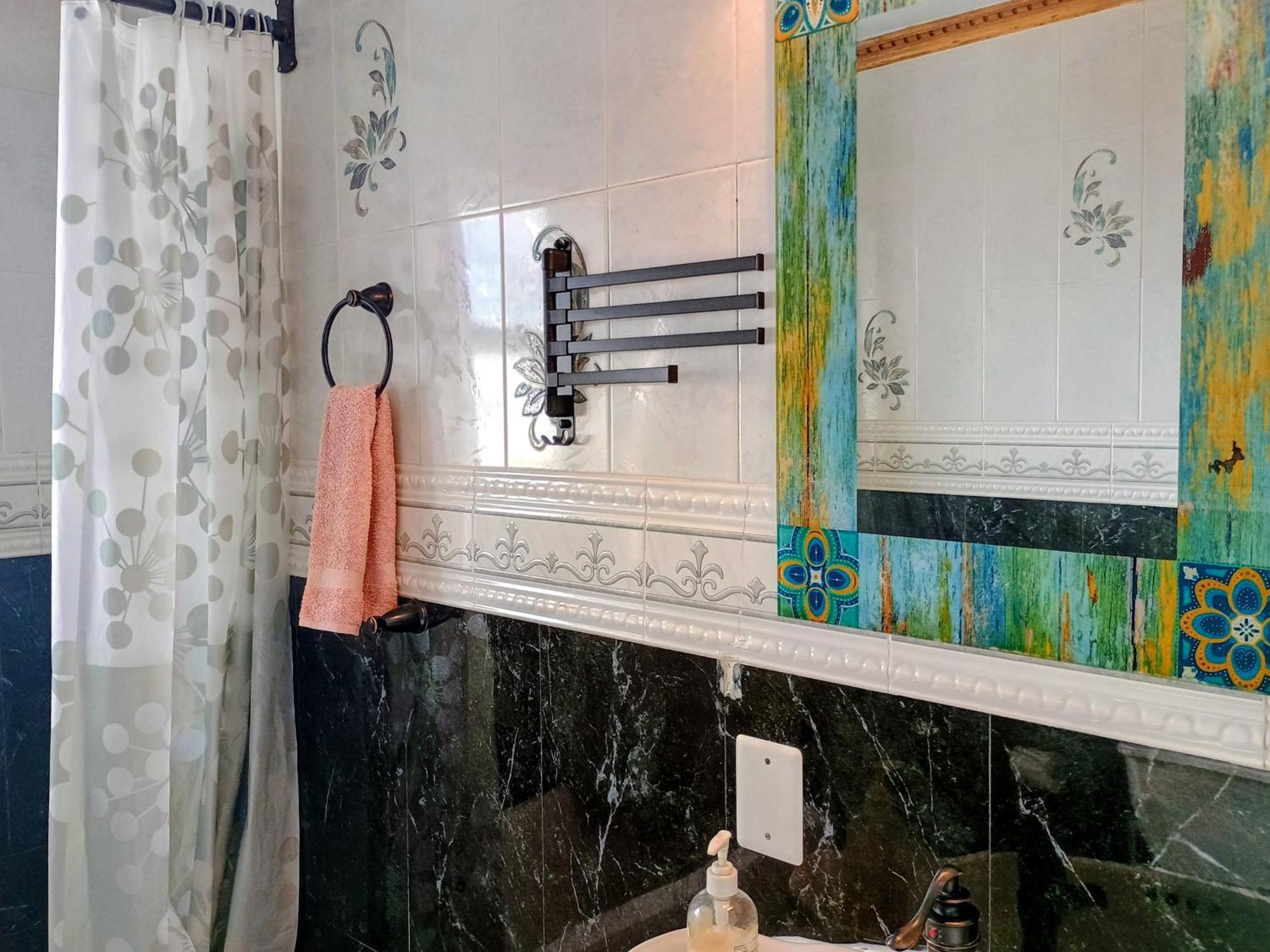 Apartment Explore From Queens New York