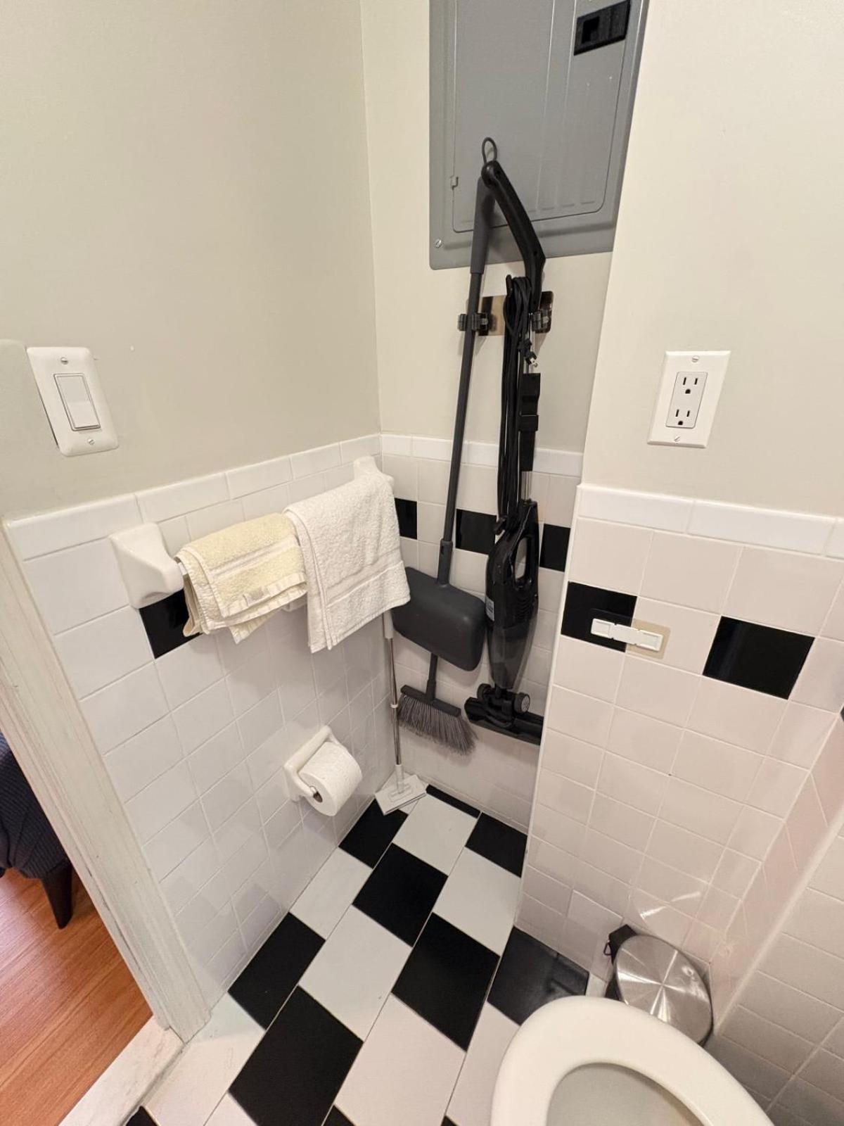 Renovated 1br In East Village Apartment