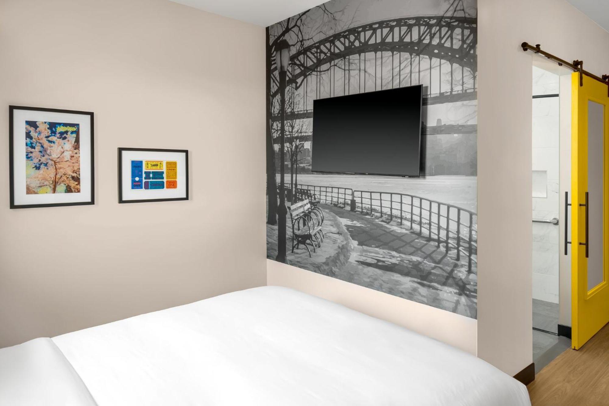 Voco Astoria By Ihg
