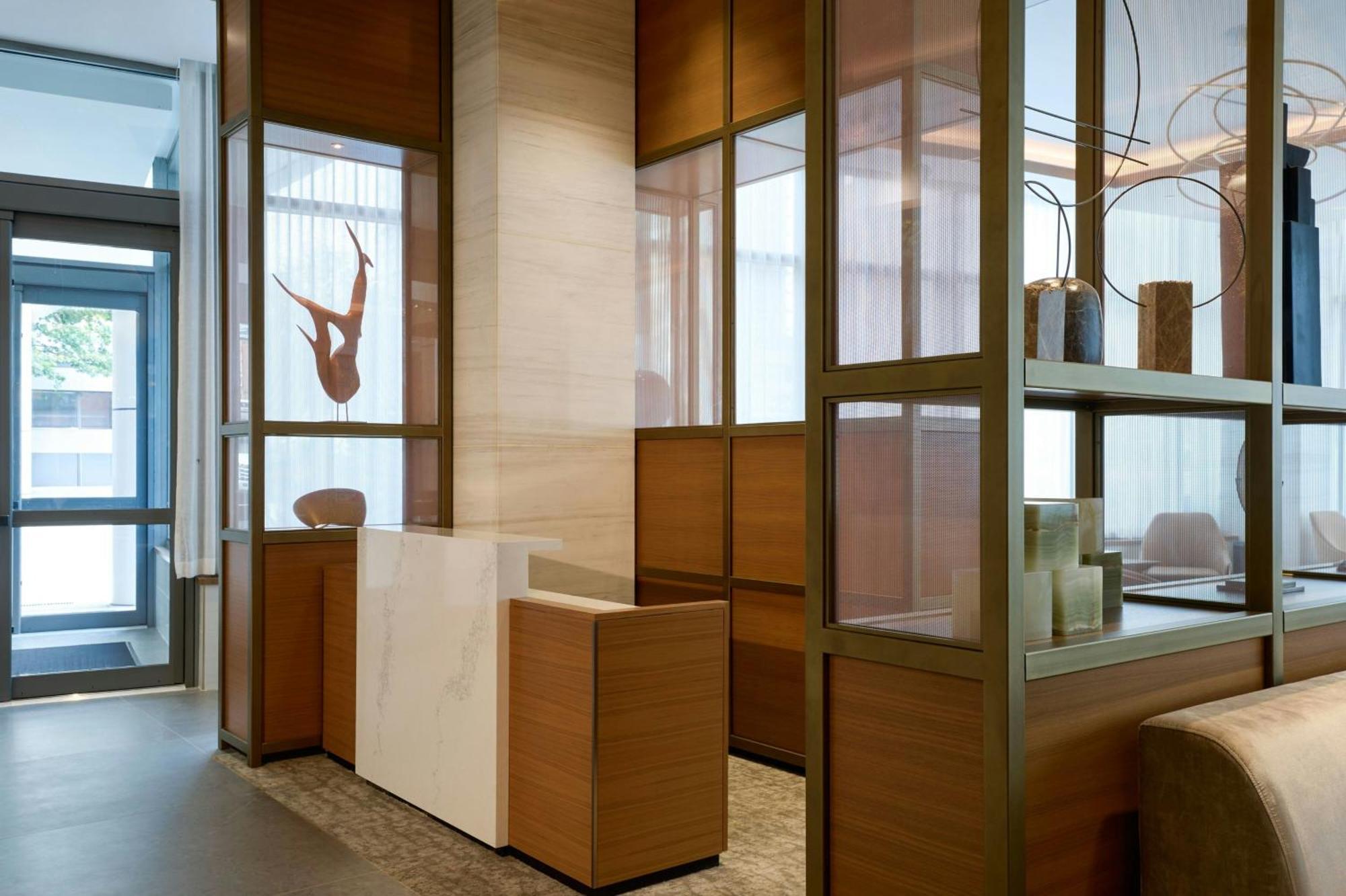 Hotel The Westin Flushing Laguardia Airport New York