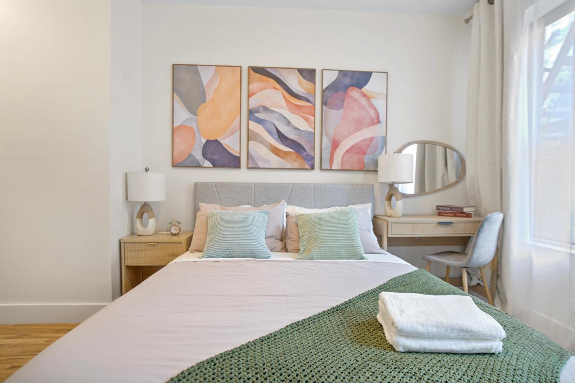 Cozy & Bright 2br In Upper East Side New York