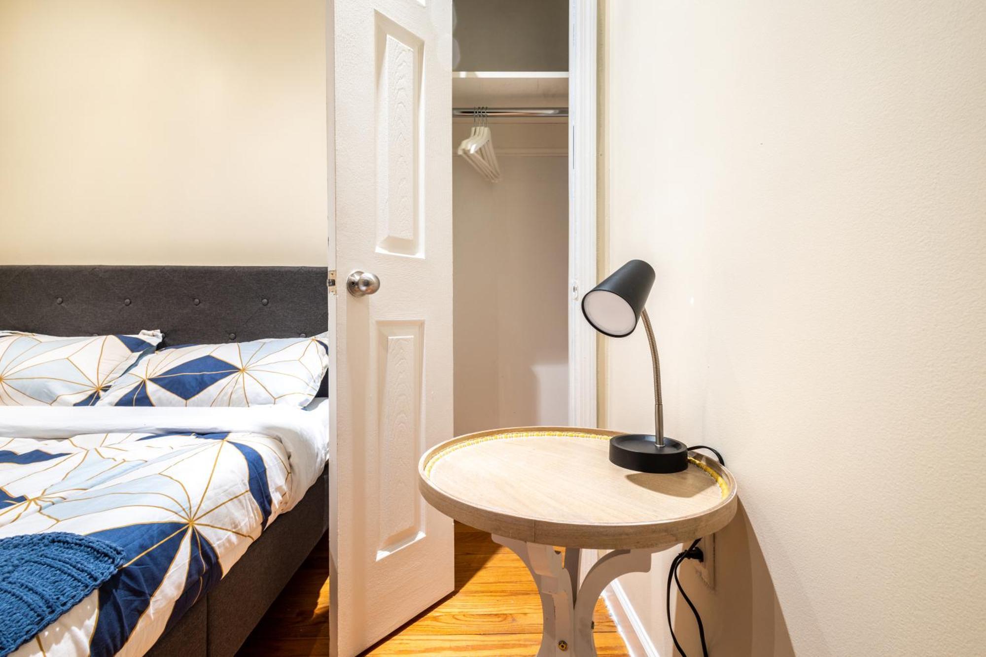 4 Bedroom Paradise Next To Park Apartment