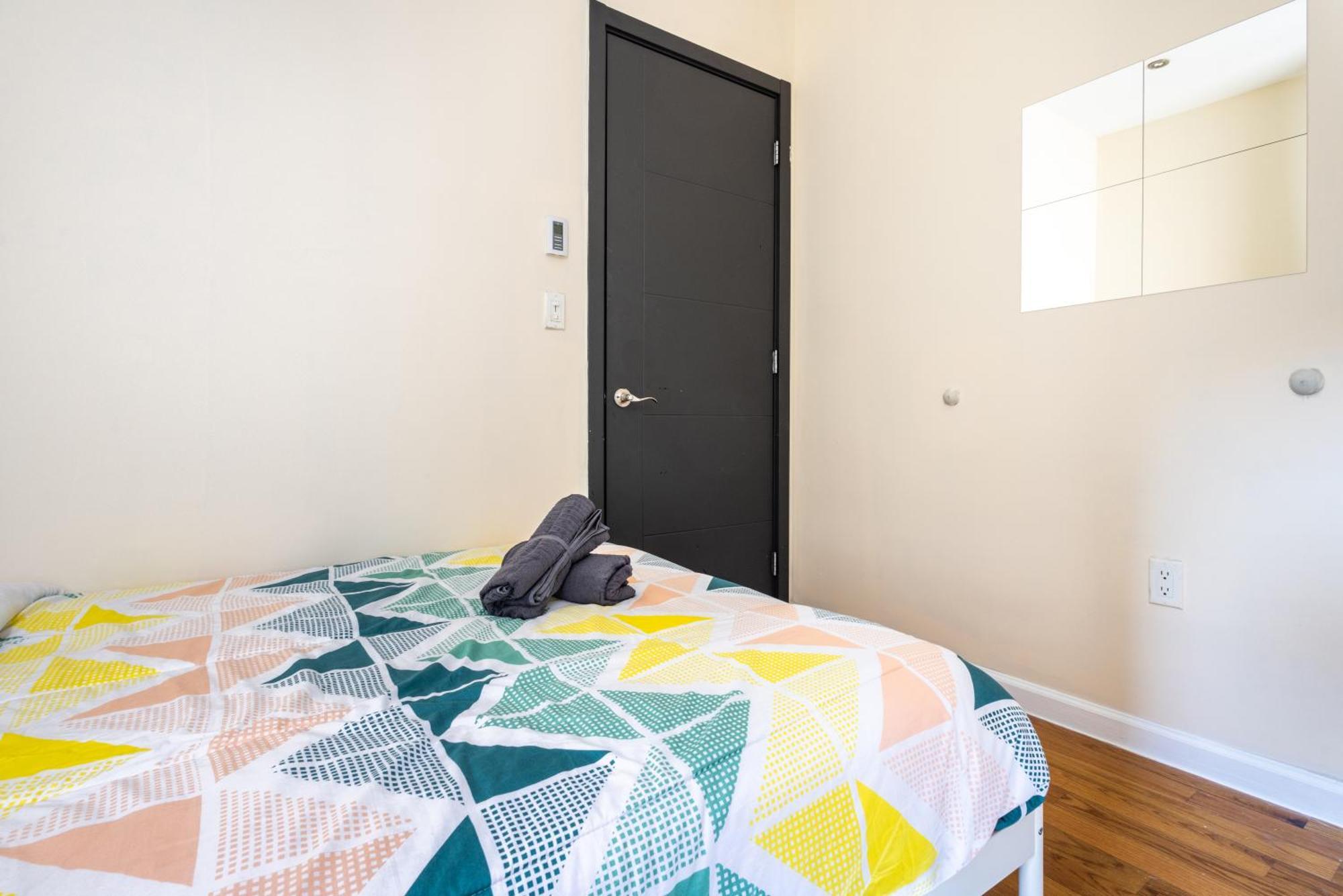 4 Bedroom Paradise Next To Park New York