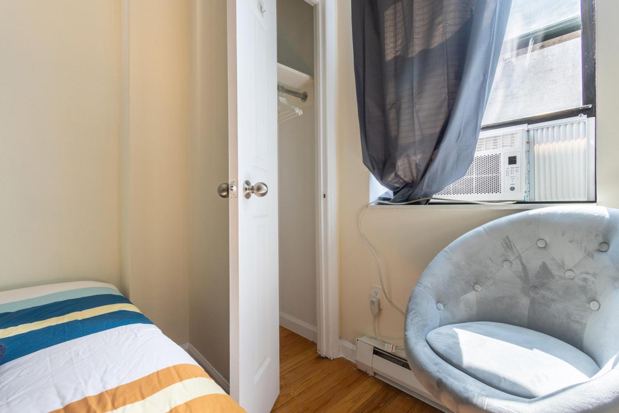 4 Bedroom Paradise Next To Park