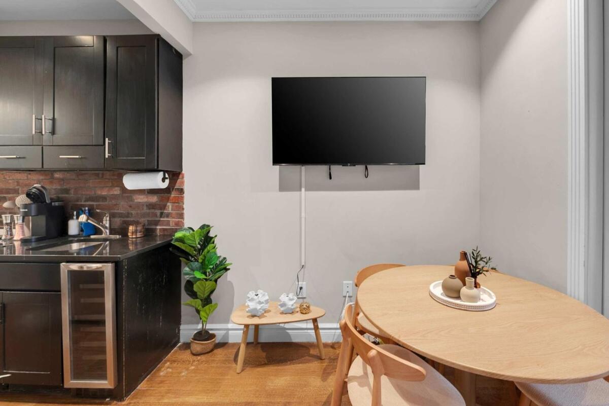 Boutique Style 2br Haven Sleeps 5 Heart Of Les New York