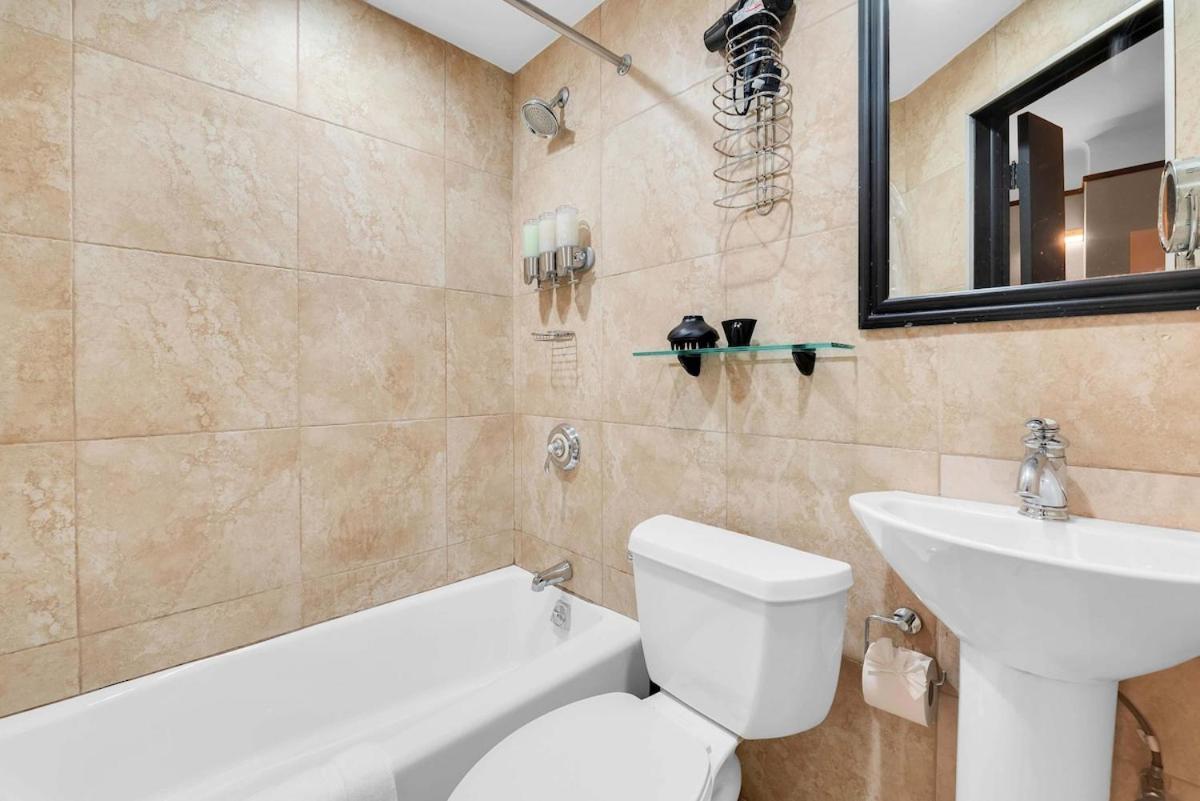 Unbeatable Location The Heart Of Nyc 1 Bdr W Gym * New York