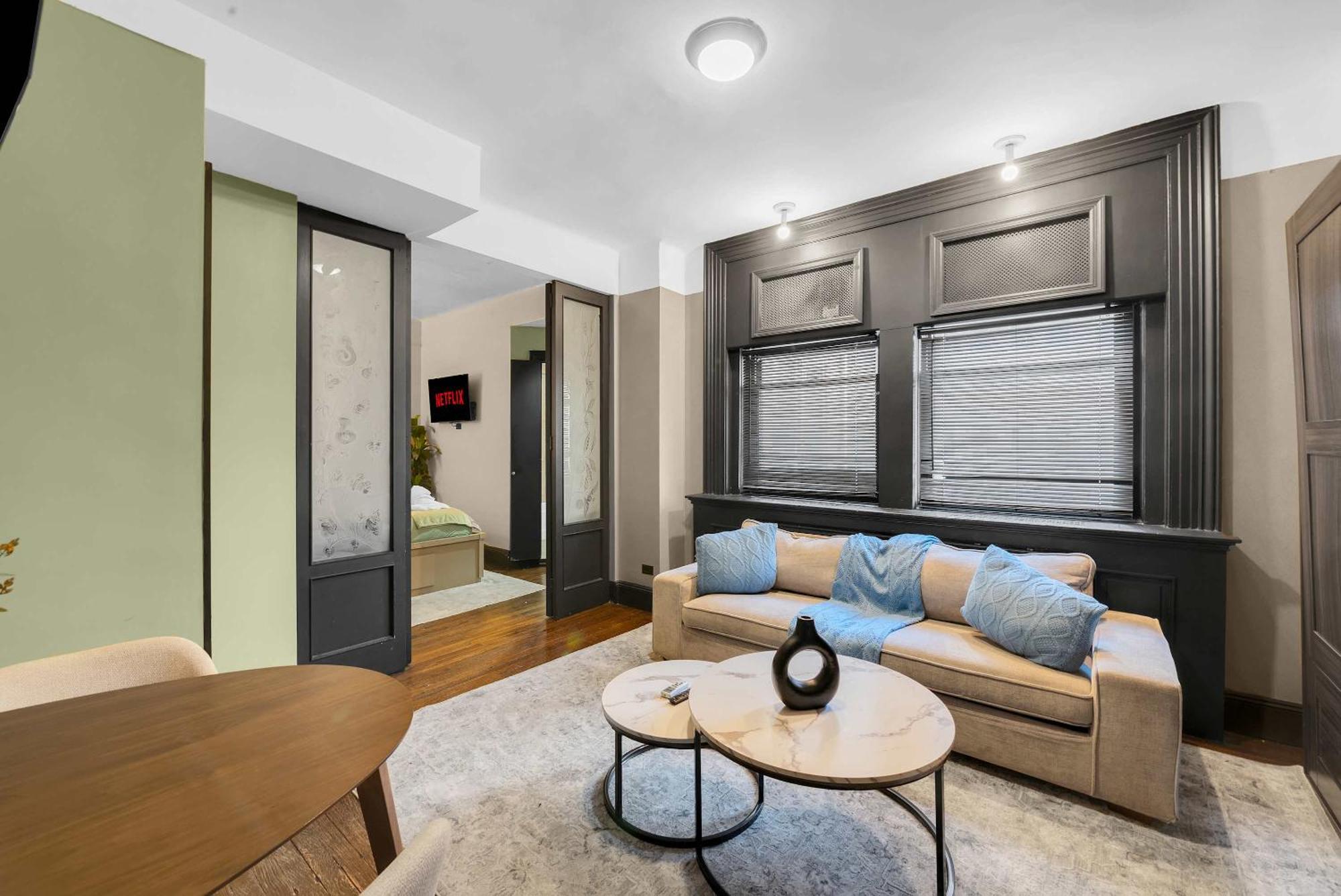 Centrally Located In Nyc Walk To Time Square Apartment